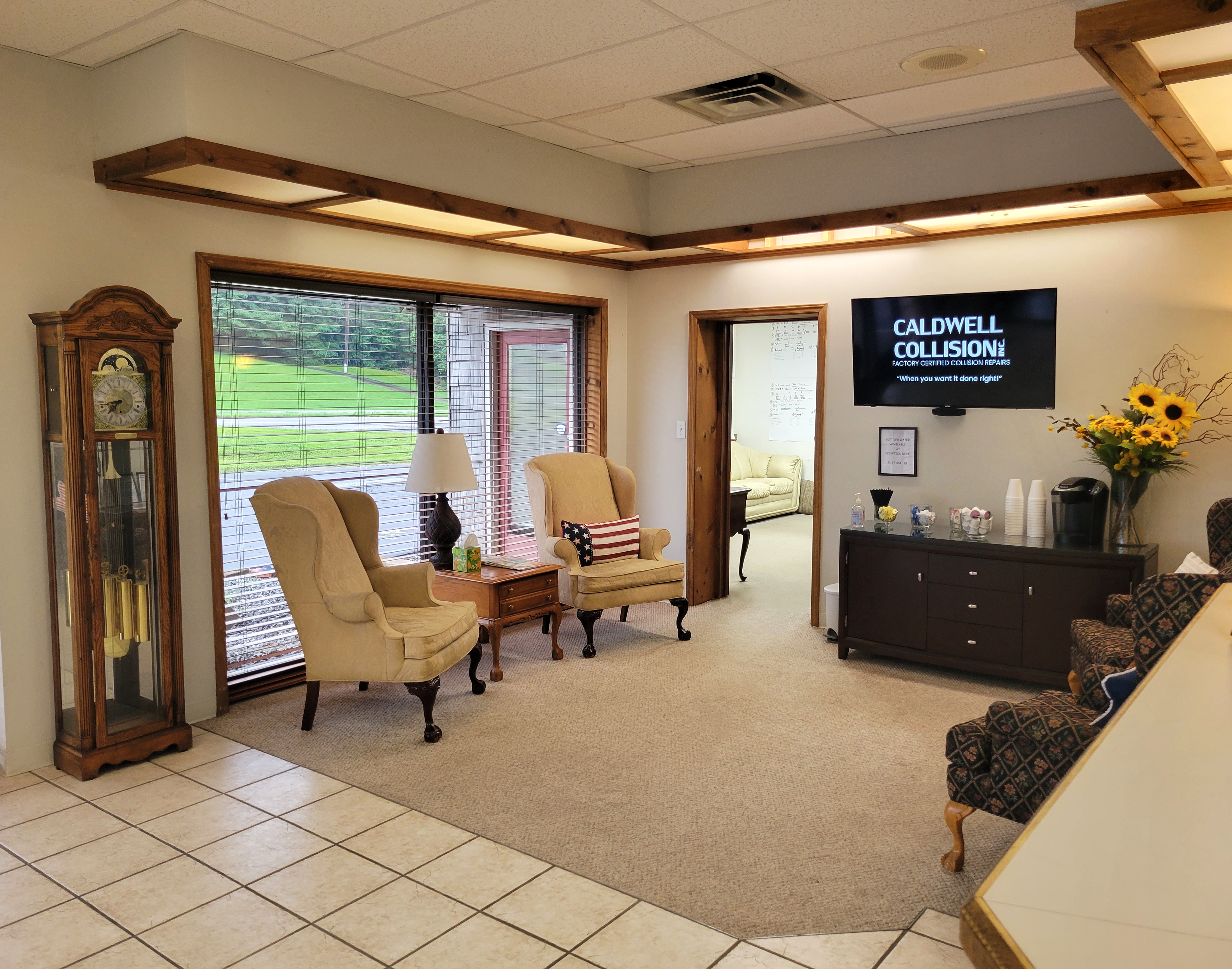 Caldwell Collision Inc gallery 2