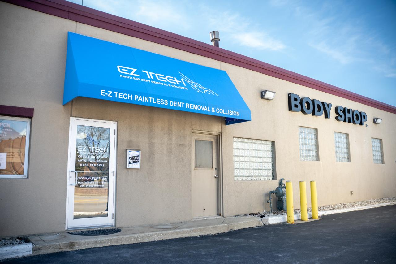 E-Z Tech Paintless Dent Removal & Collision  gallery 6