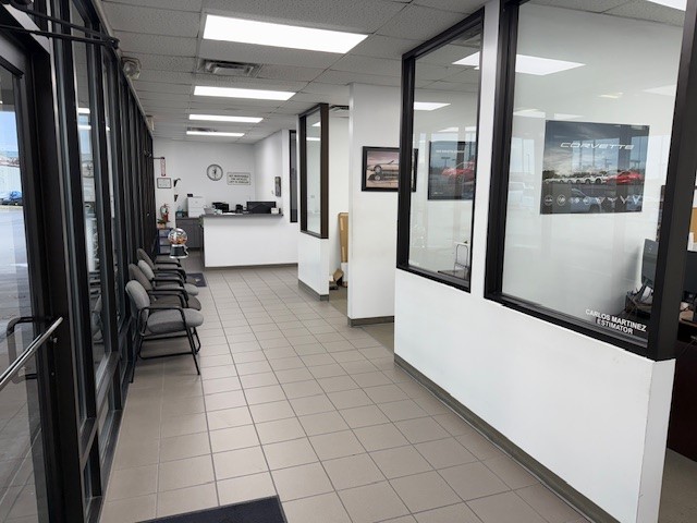 Hiley Chevrolet Collision  gallery 2