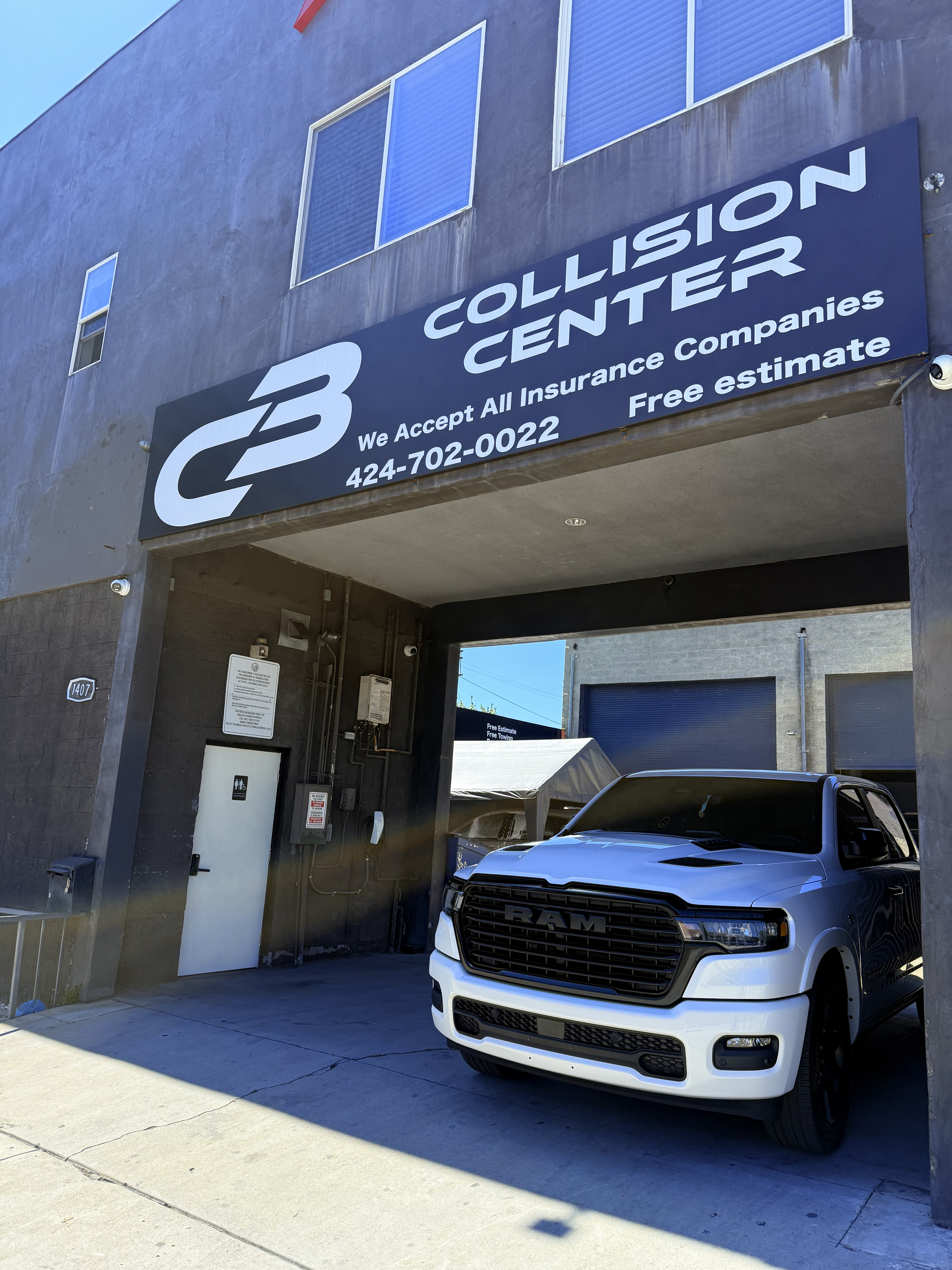 CARSTAR C3 Collision Center gallery 6