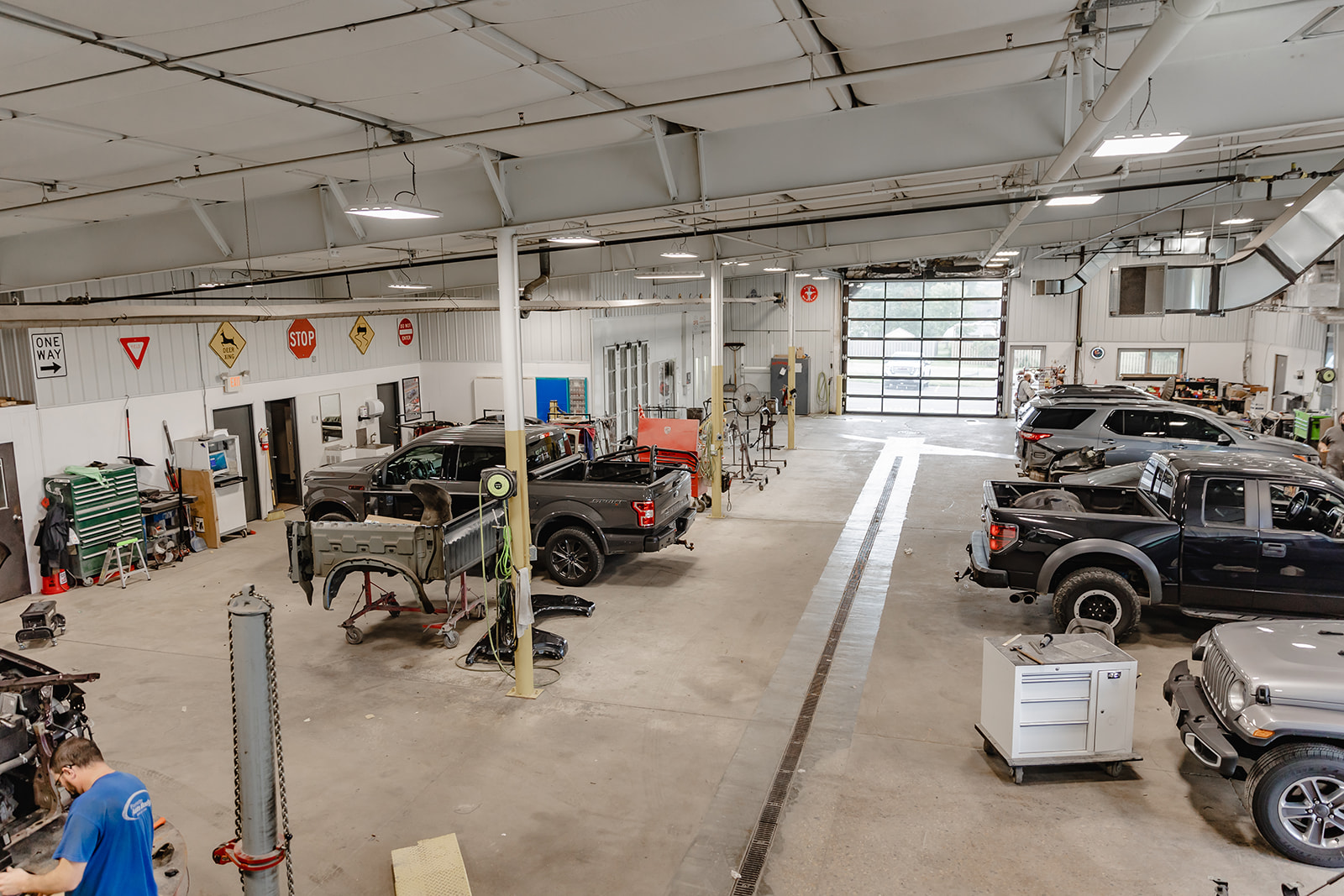 Poynette Auto Body gallery 5
