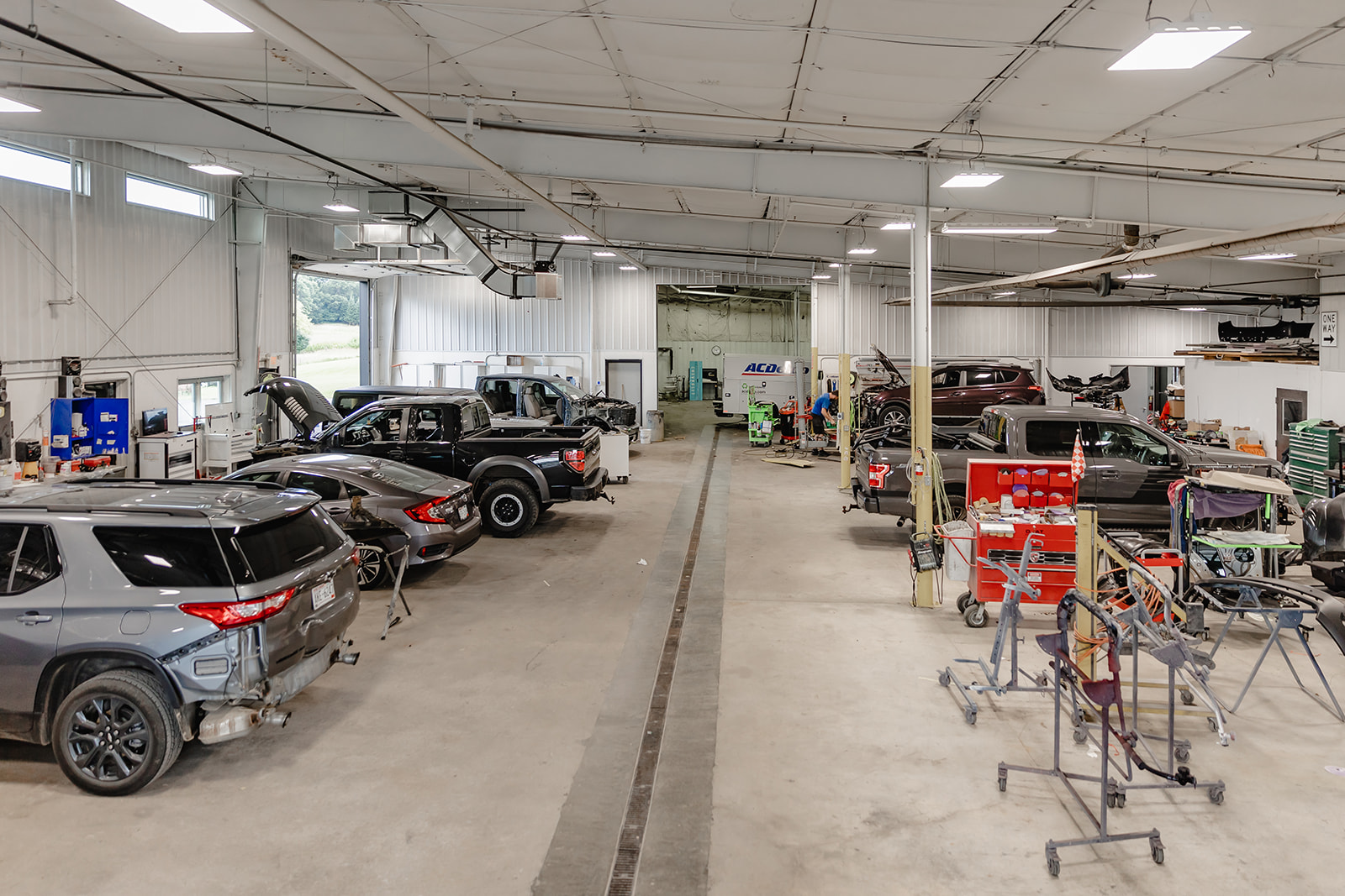 Poynette Auto Body gallery 3