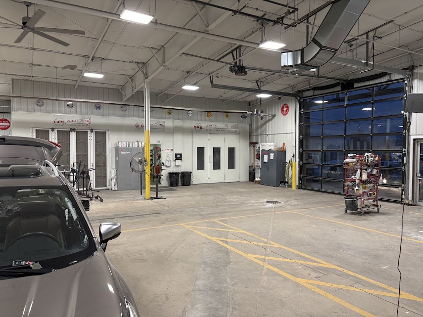 Poynette Auto Body gallery 7