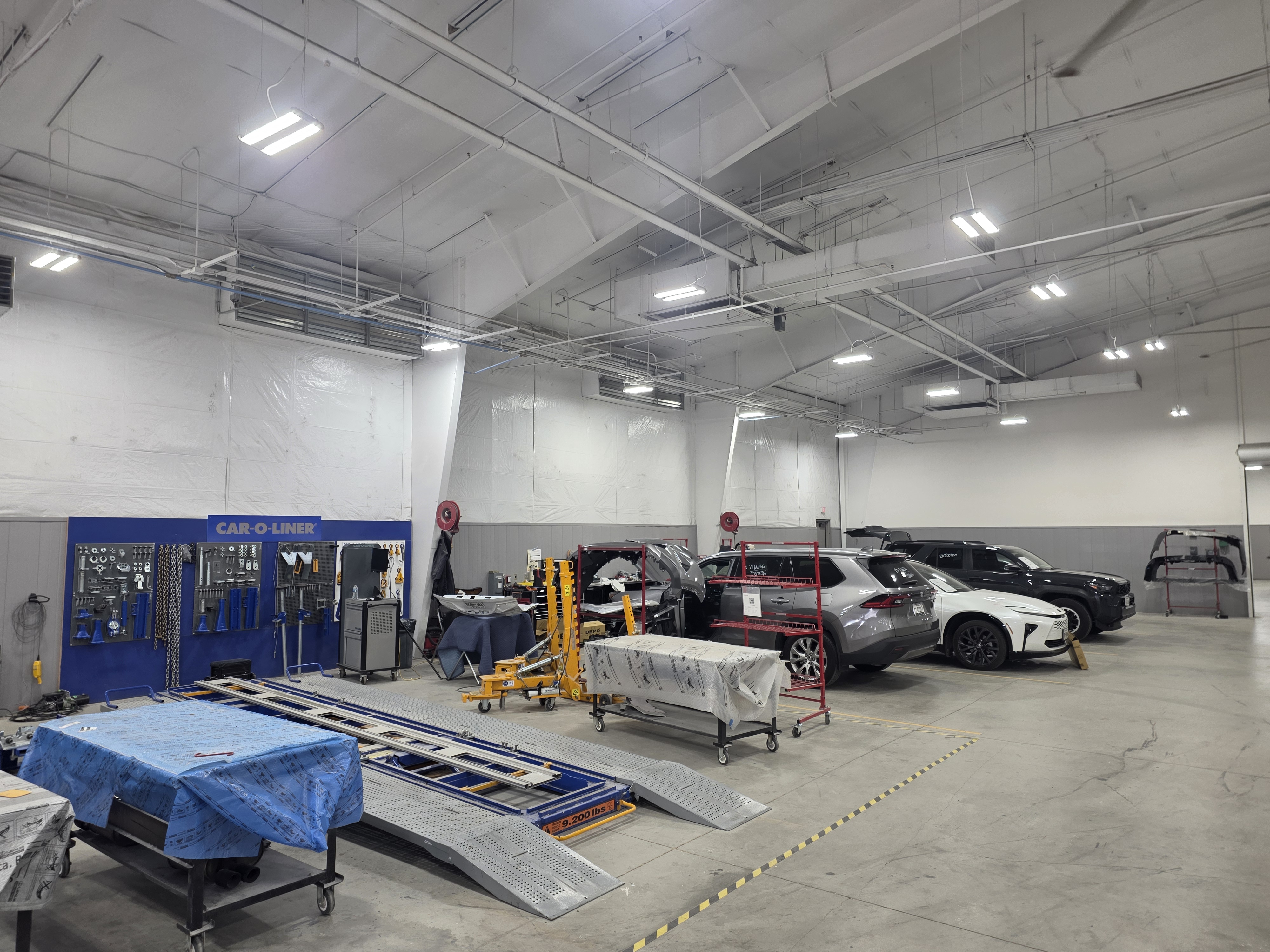 Vic Vaughan Toyota Certified Collision Center  gallery 5