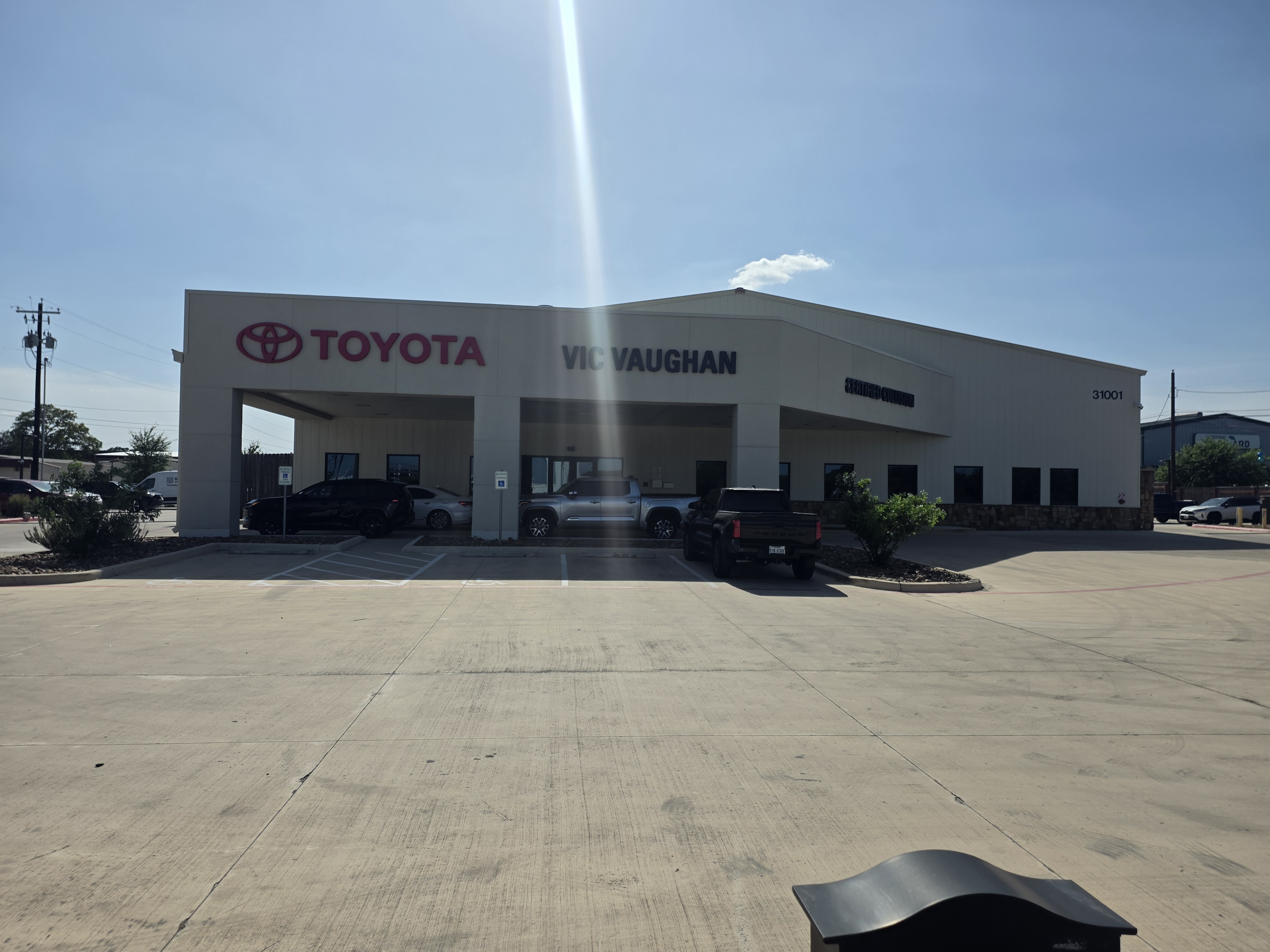 Vic Vaughan Toyota Certified Collision Center 