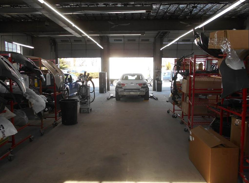 ATLAS AUTO BODY gallery 4