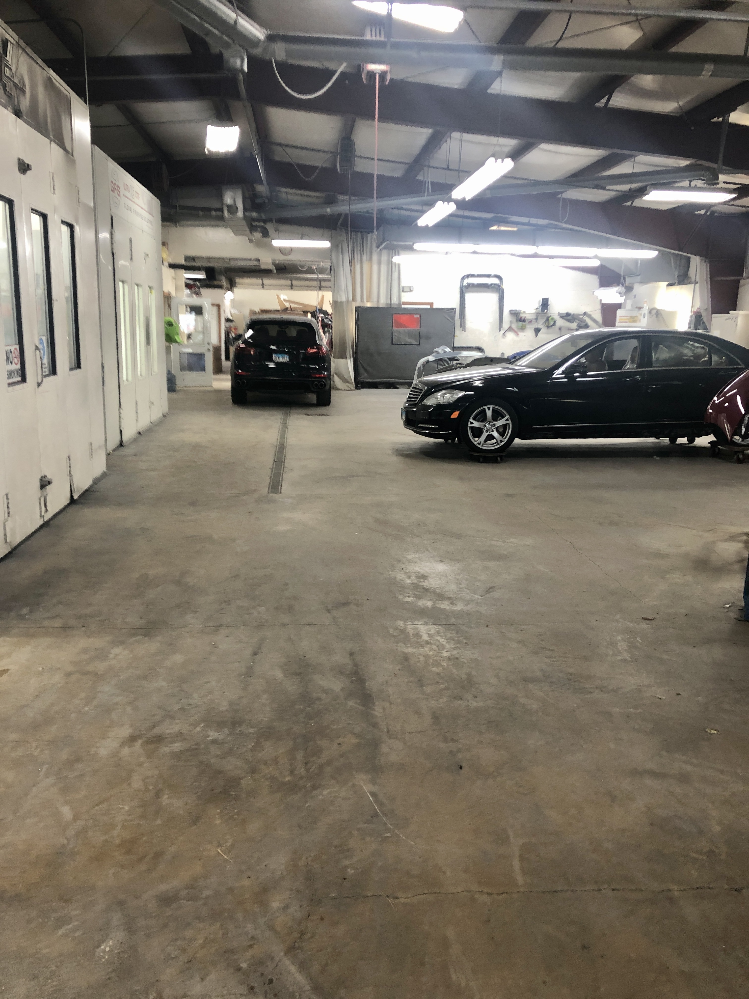 Benishek and Will Auto Collision Specialist gallery 3