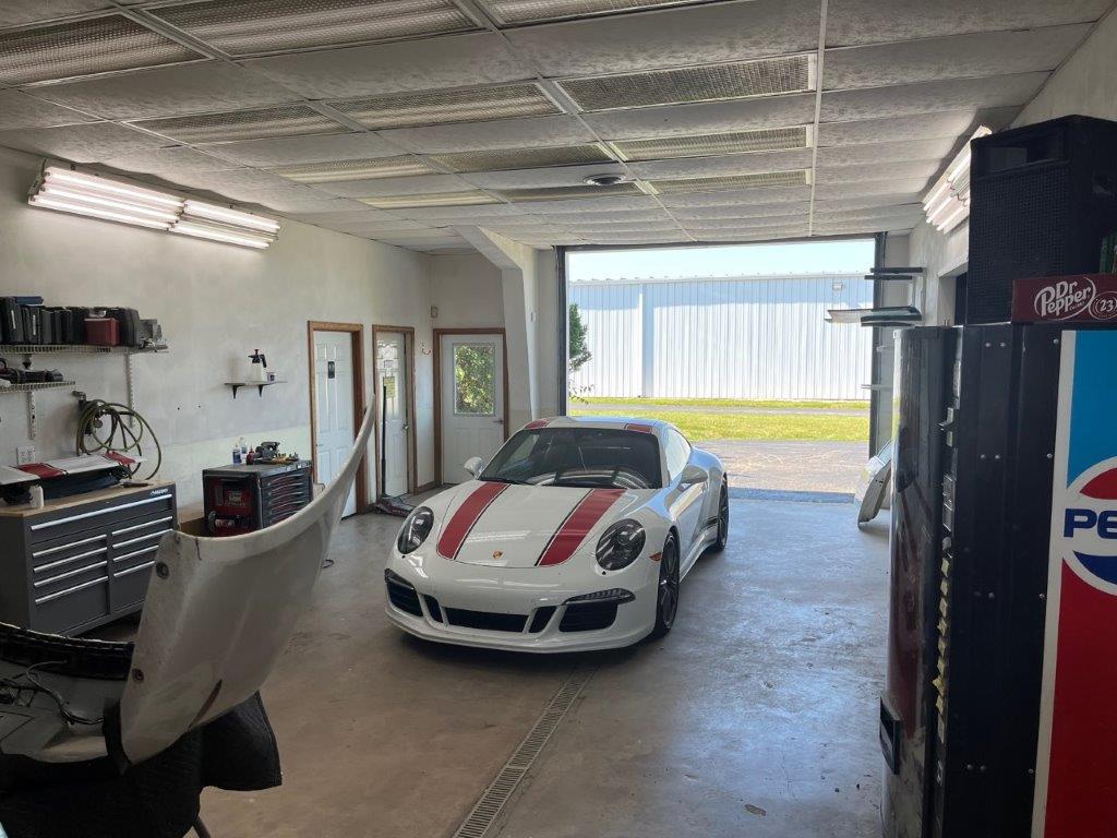 Benishek and Will Auto Collision Specialist gallery 5
