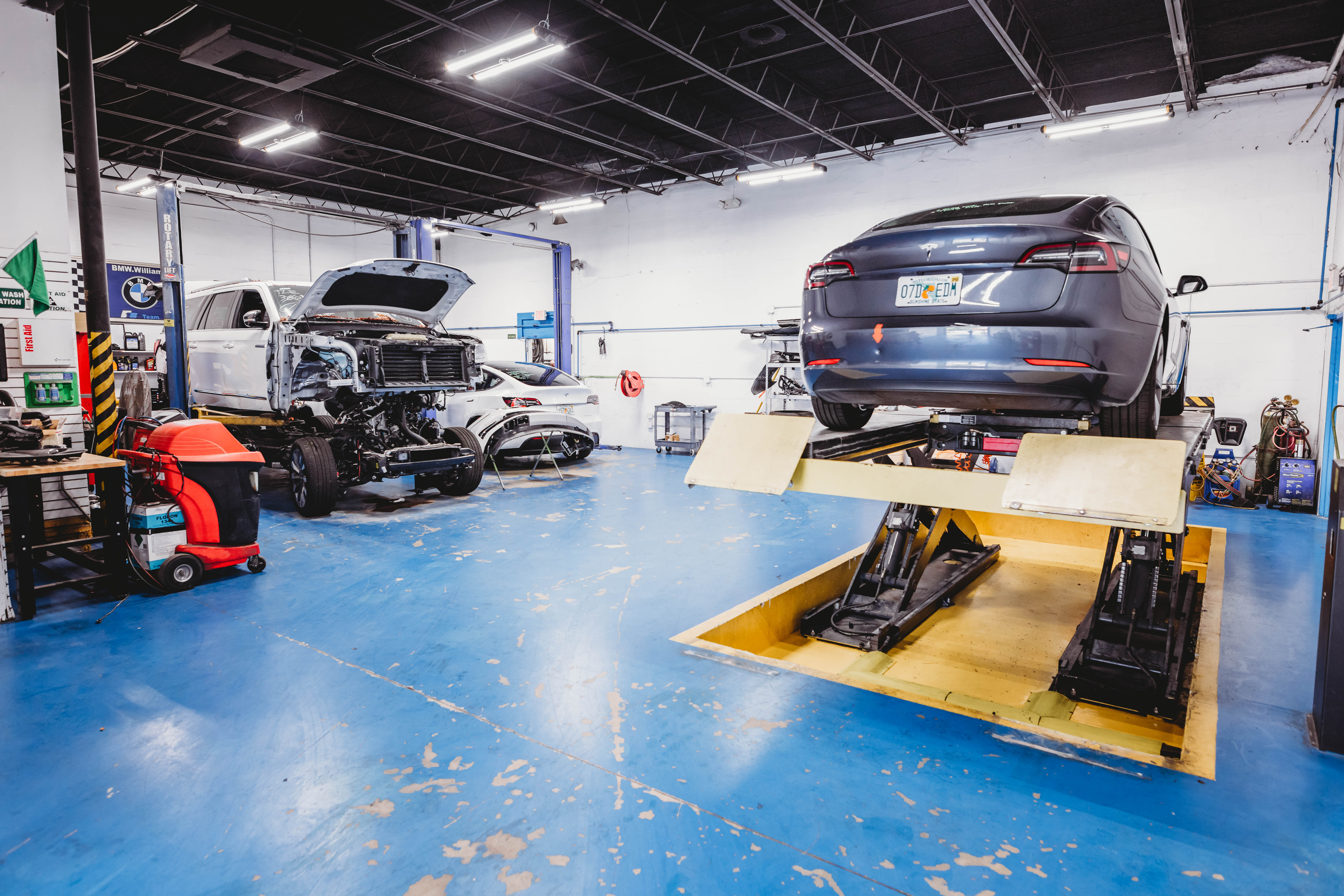 Collision Care Xpress gallery 5