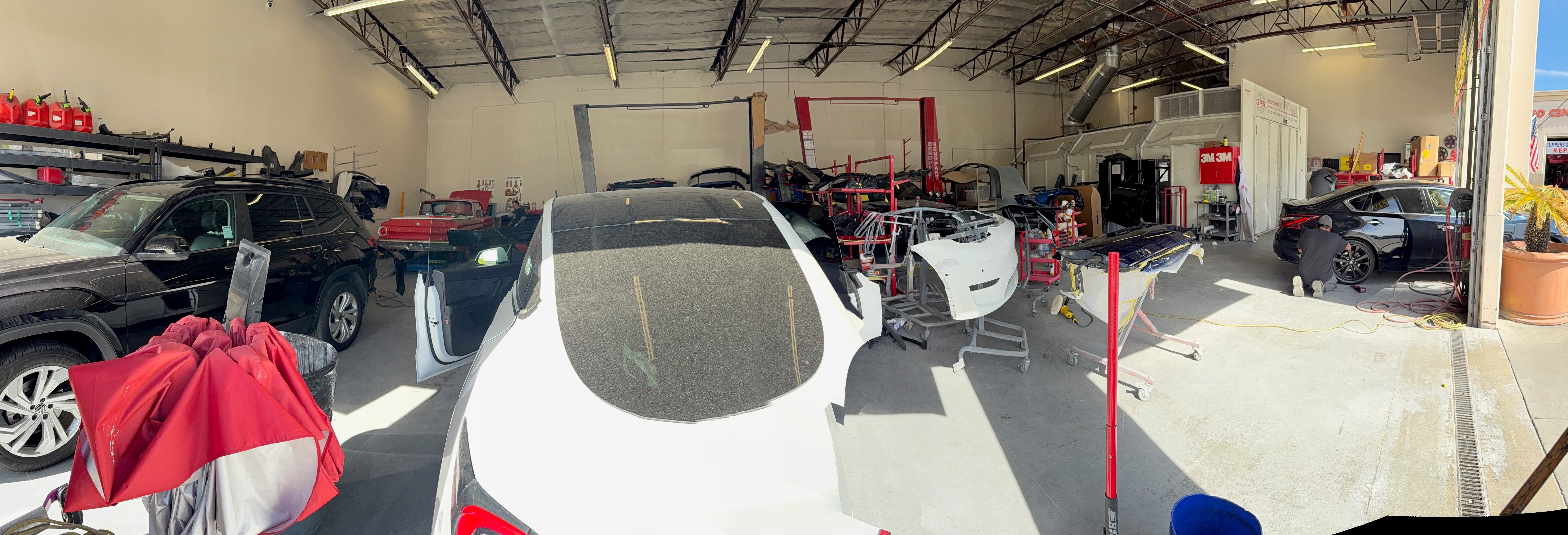 RSM AUTO BODY EXPRESS, INC. gallery 3