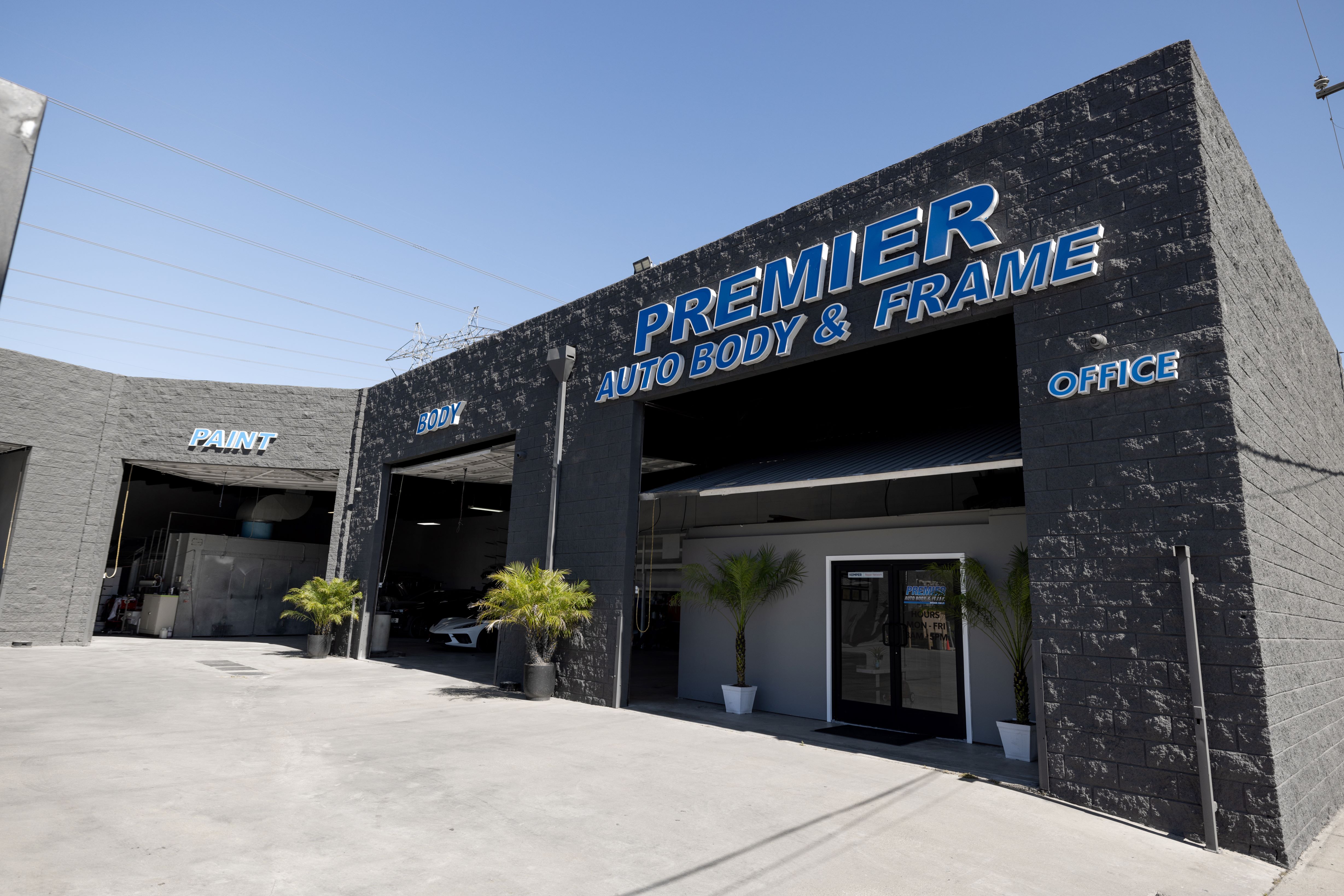 Premier Auto Body & Frame gallery 1