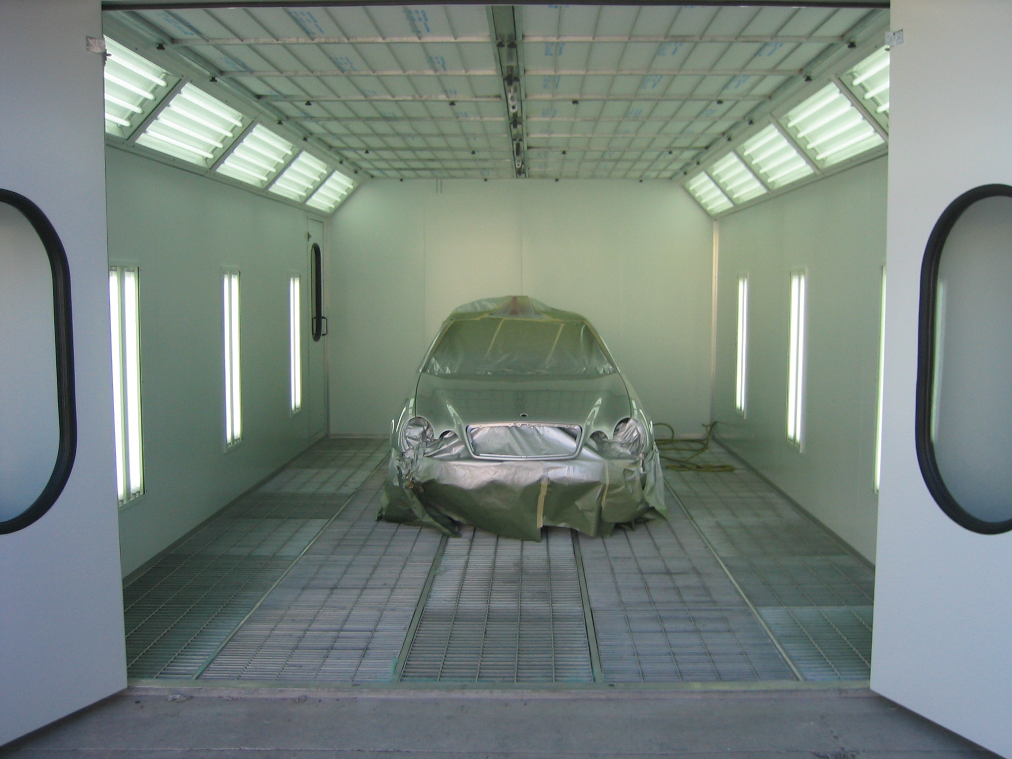Collision Consultants Auto Body & Paint gallery 3