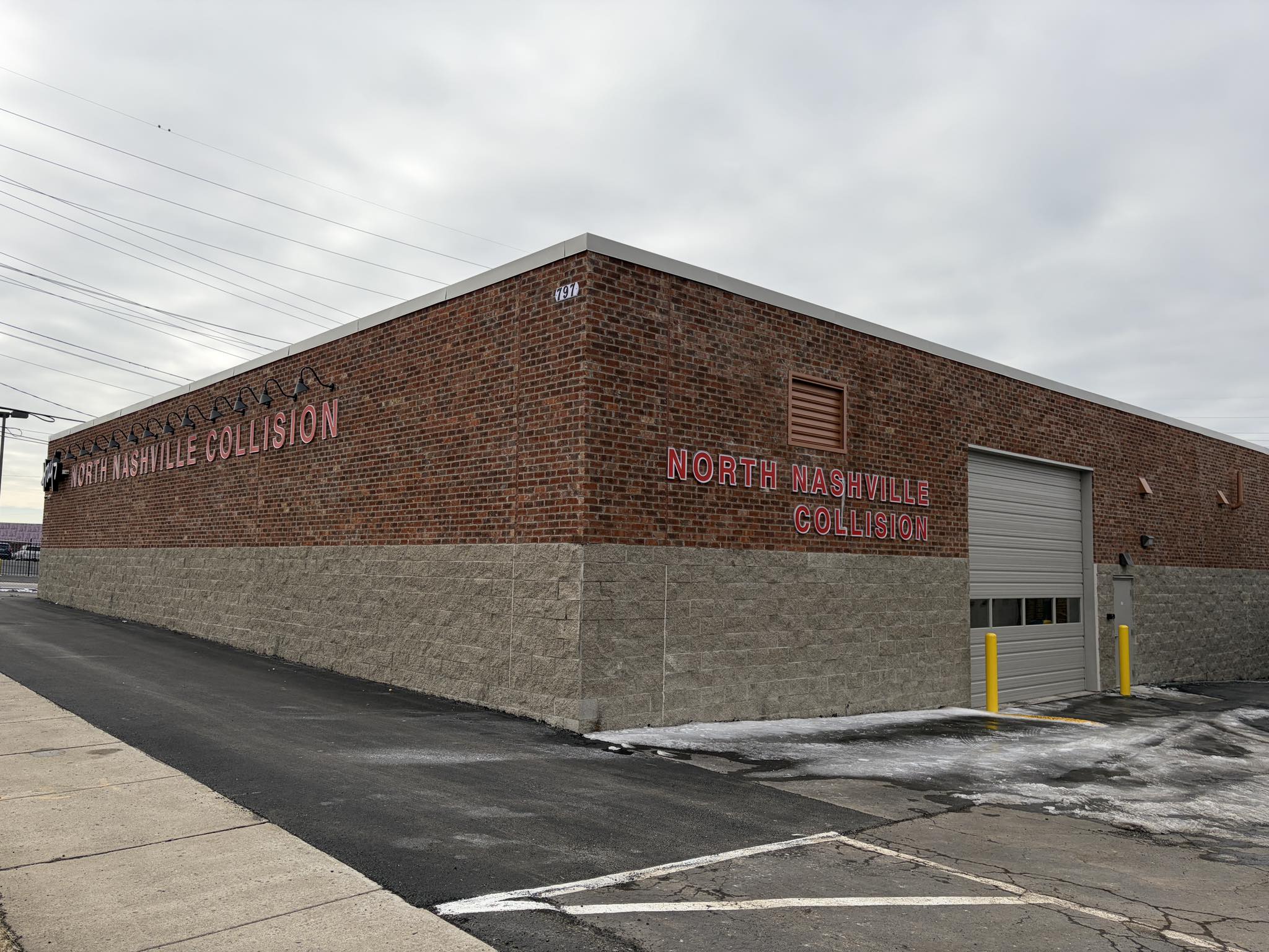 Hays North Nashville Collision  gallery 7