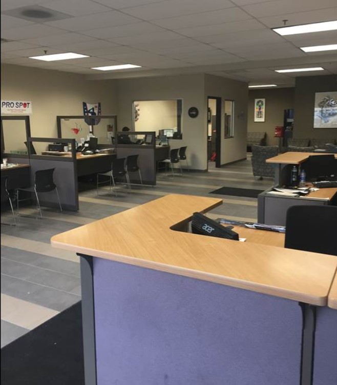 CARSTAR Smart Collision Express Quad Cities gallery 3