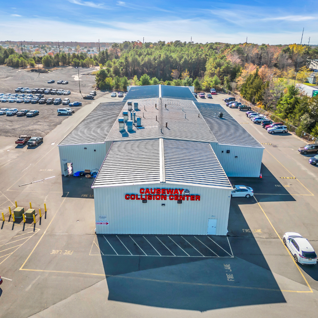 Causeway Collision Center gallery 1