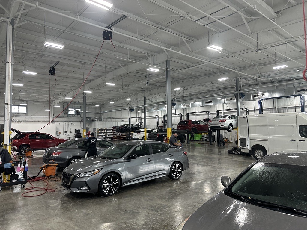 Buckeye Honda / Nissan Collision gallery 4