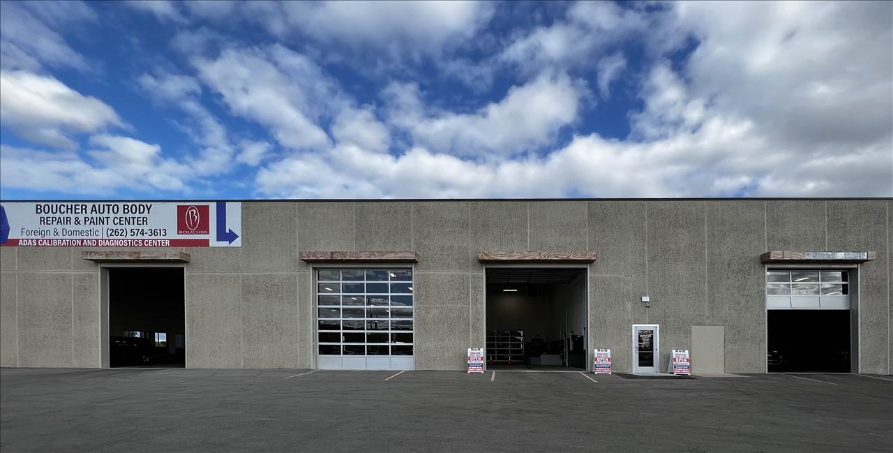Boucher Chevrolet Collision Center gallery 1
