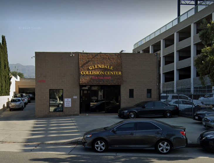 Glendale Collision Center gallery 1