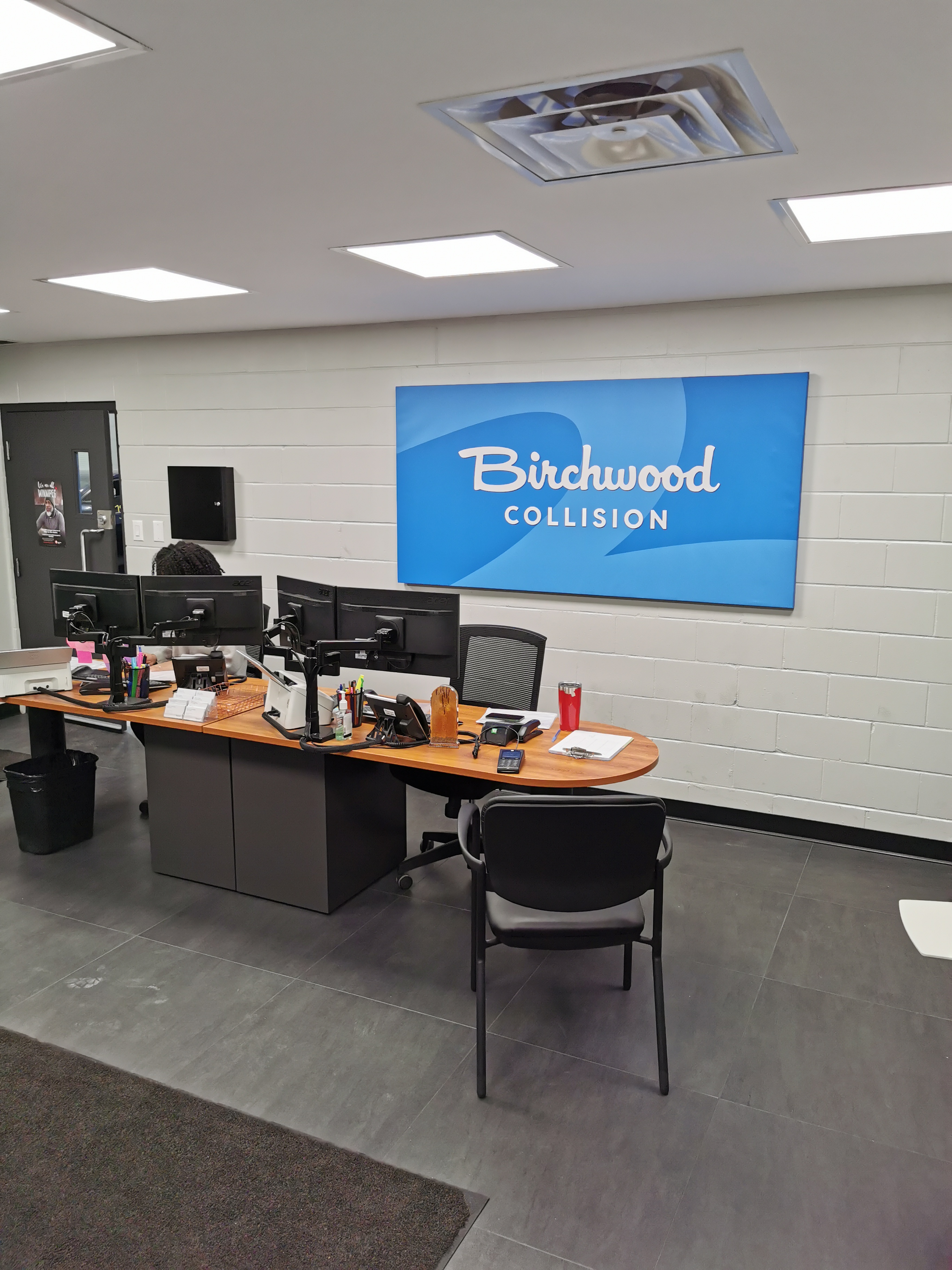 Birchwood Collision Centre on Regent gallery 2