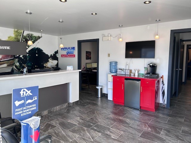 Fix Auto Barrie North/Roberts Collision gallery 2