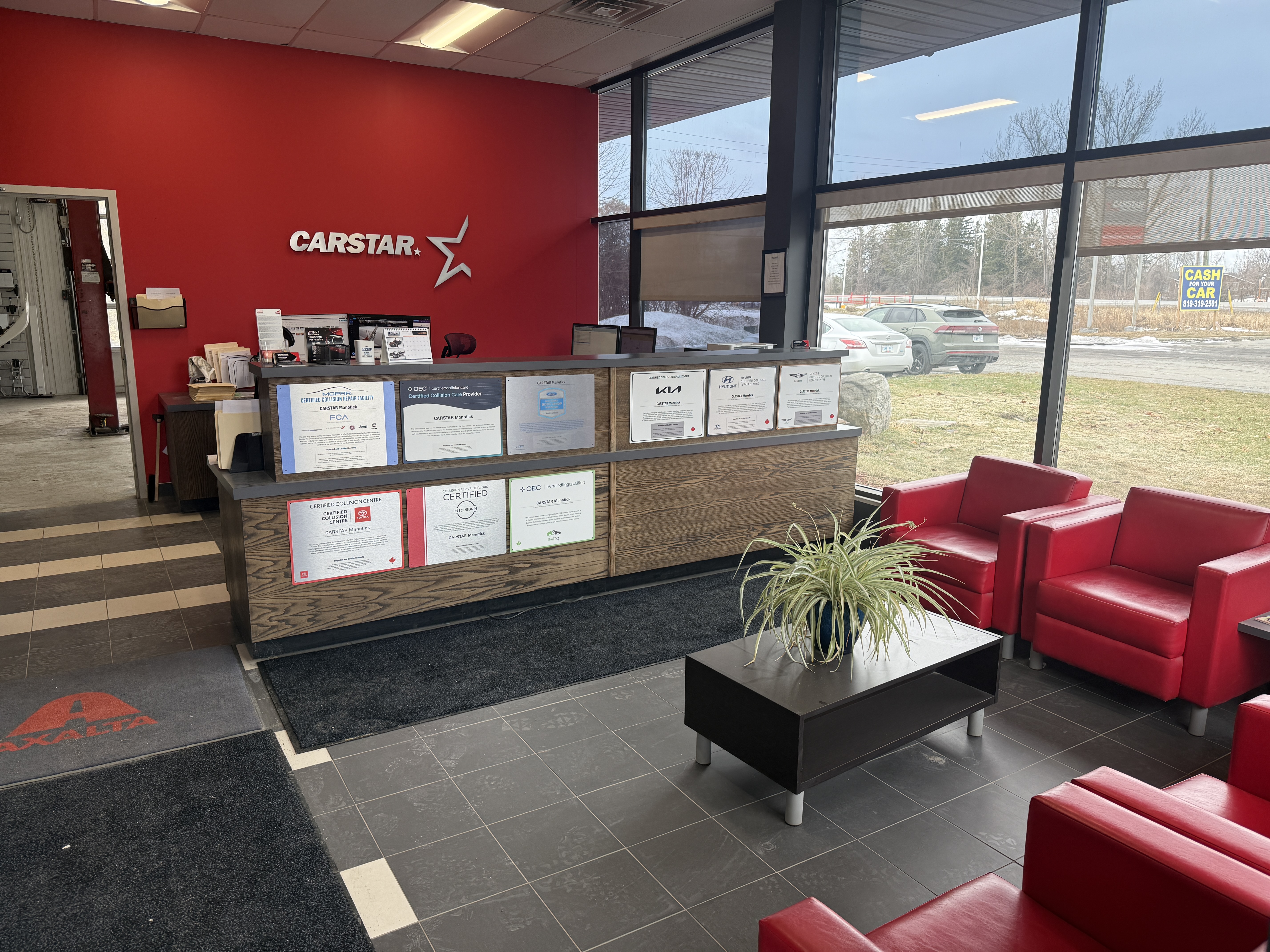 CARSTAR Manotick gallery 2