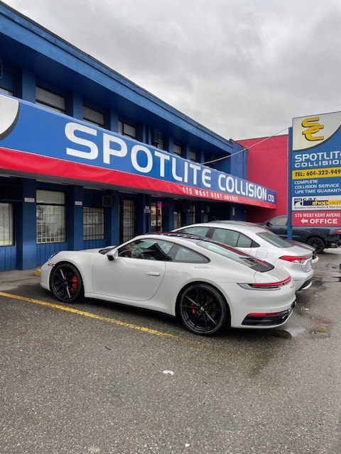 Spotlite Collision Ltd. gallery 1