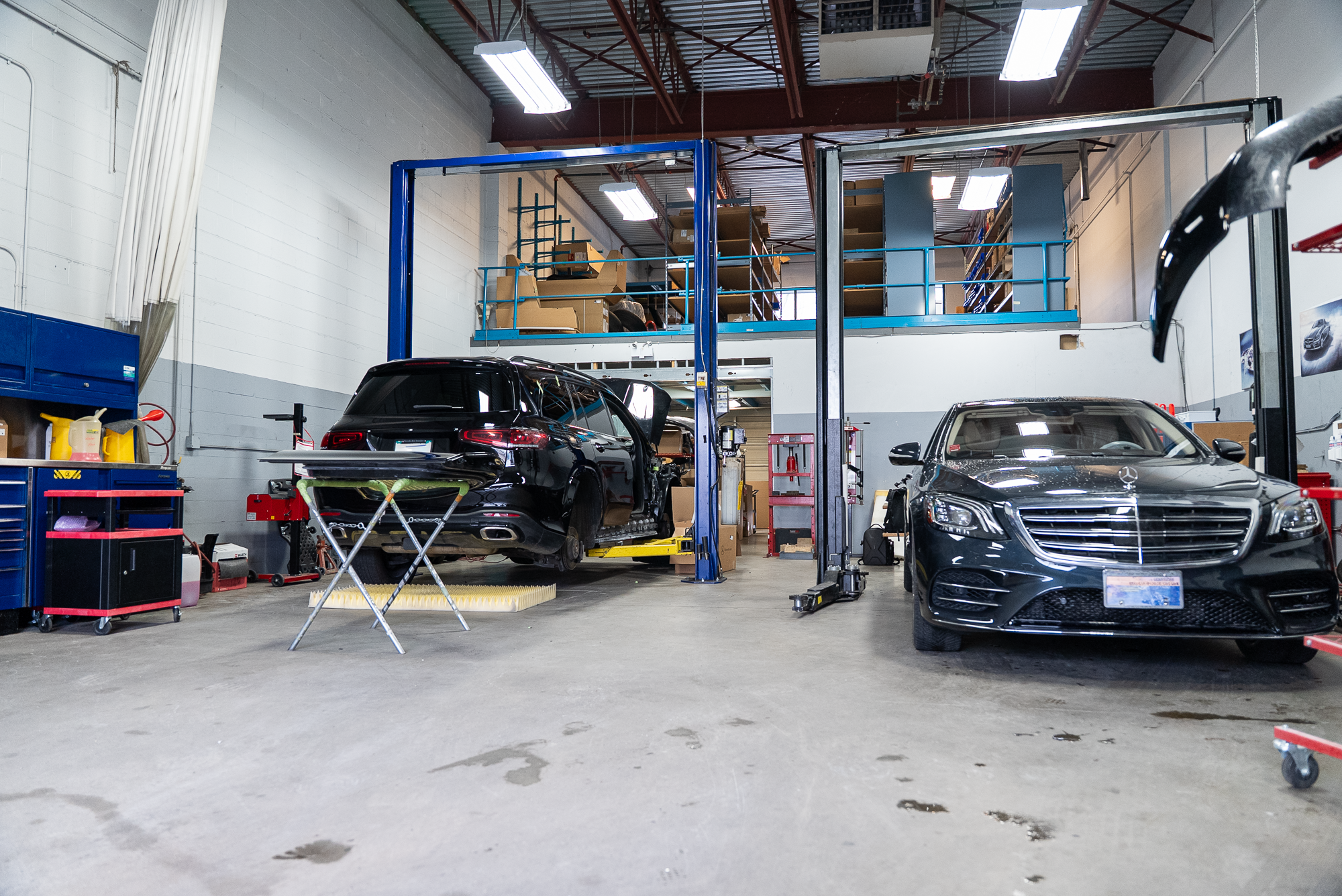 Mercedes-Benz North Vancouver Body Shop gallery 4