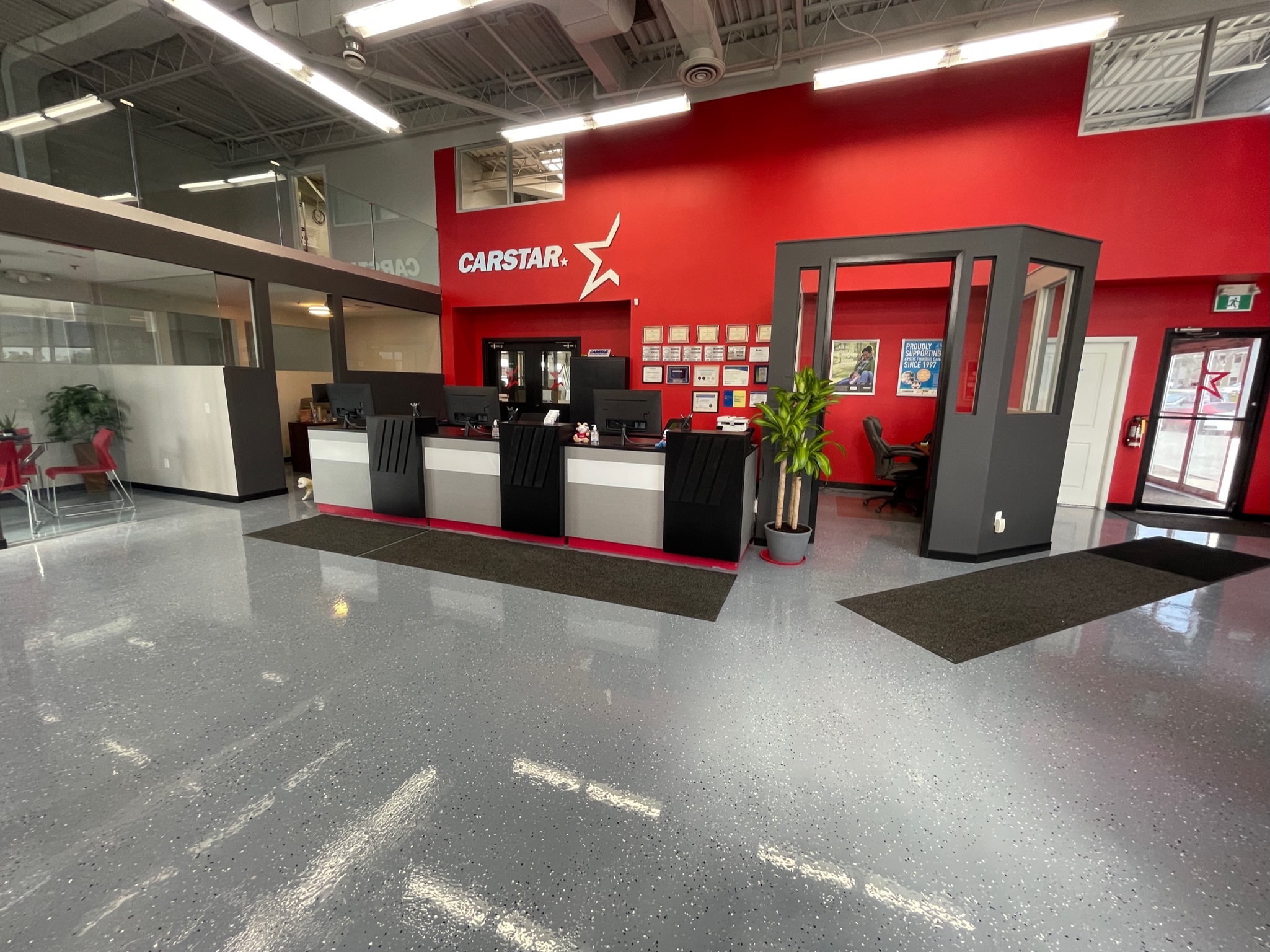 CARSTAR Newmarket gallery 2