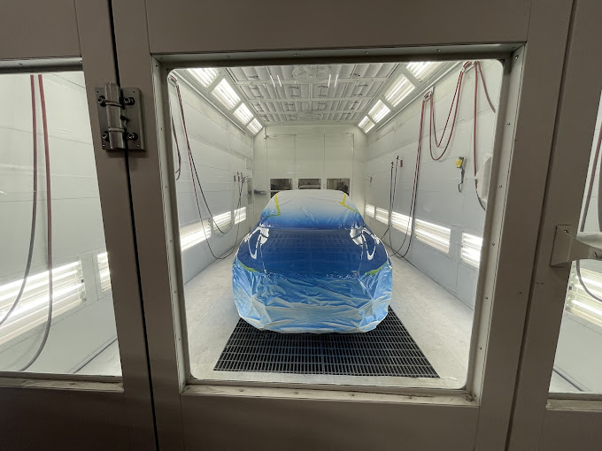 Morrey Auto Body and Glass gallery 6
