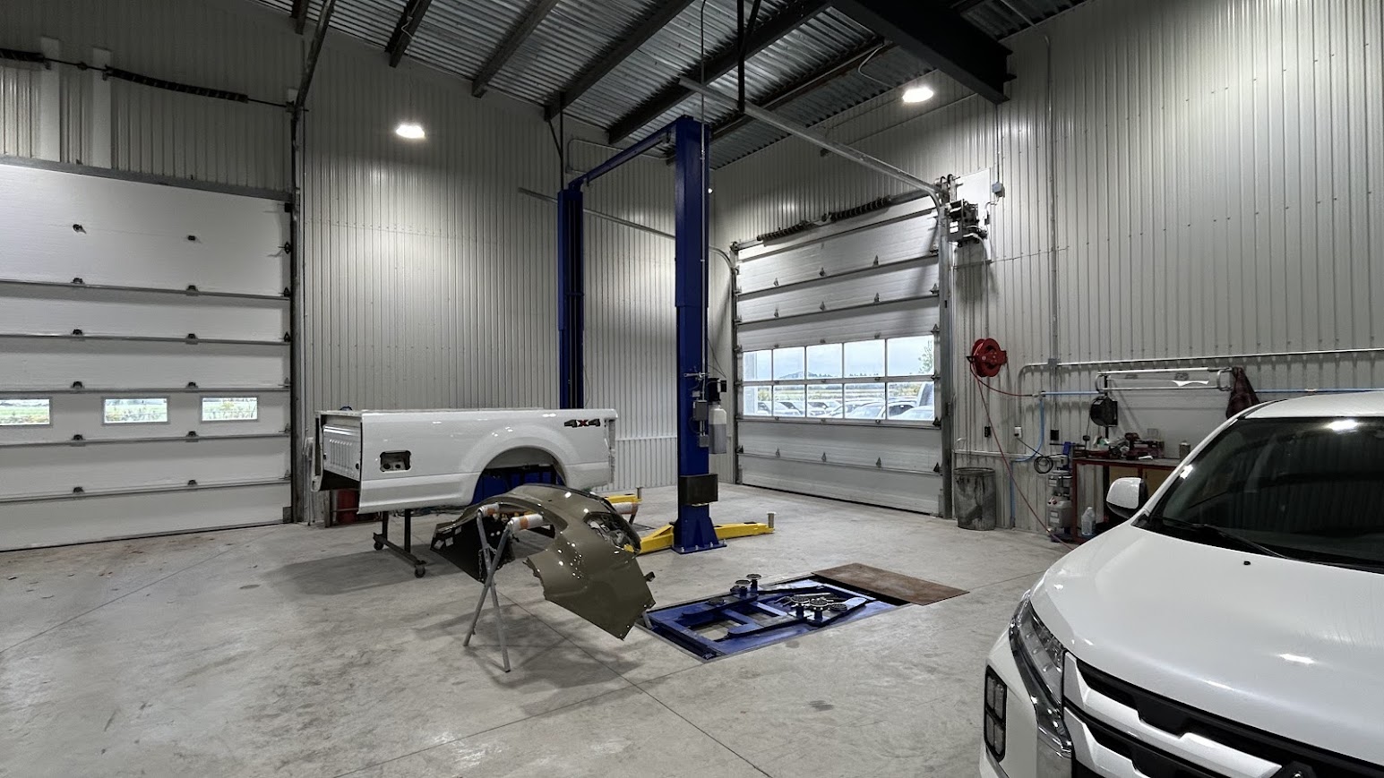 Carrosserie Coupal et Brassard gallery 7