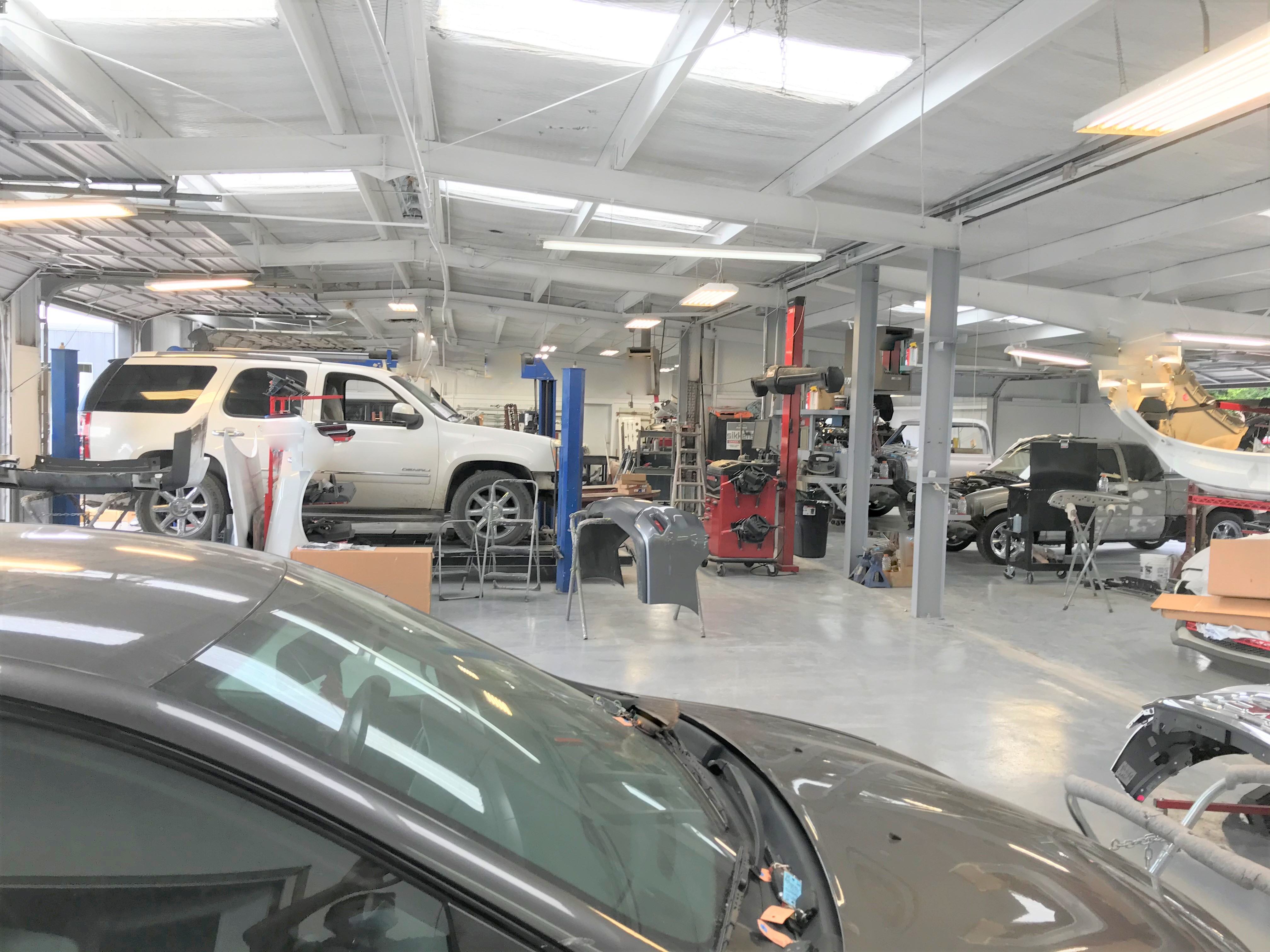 Jerry's Paint & Body Shop gallery 5