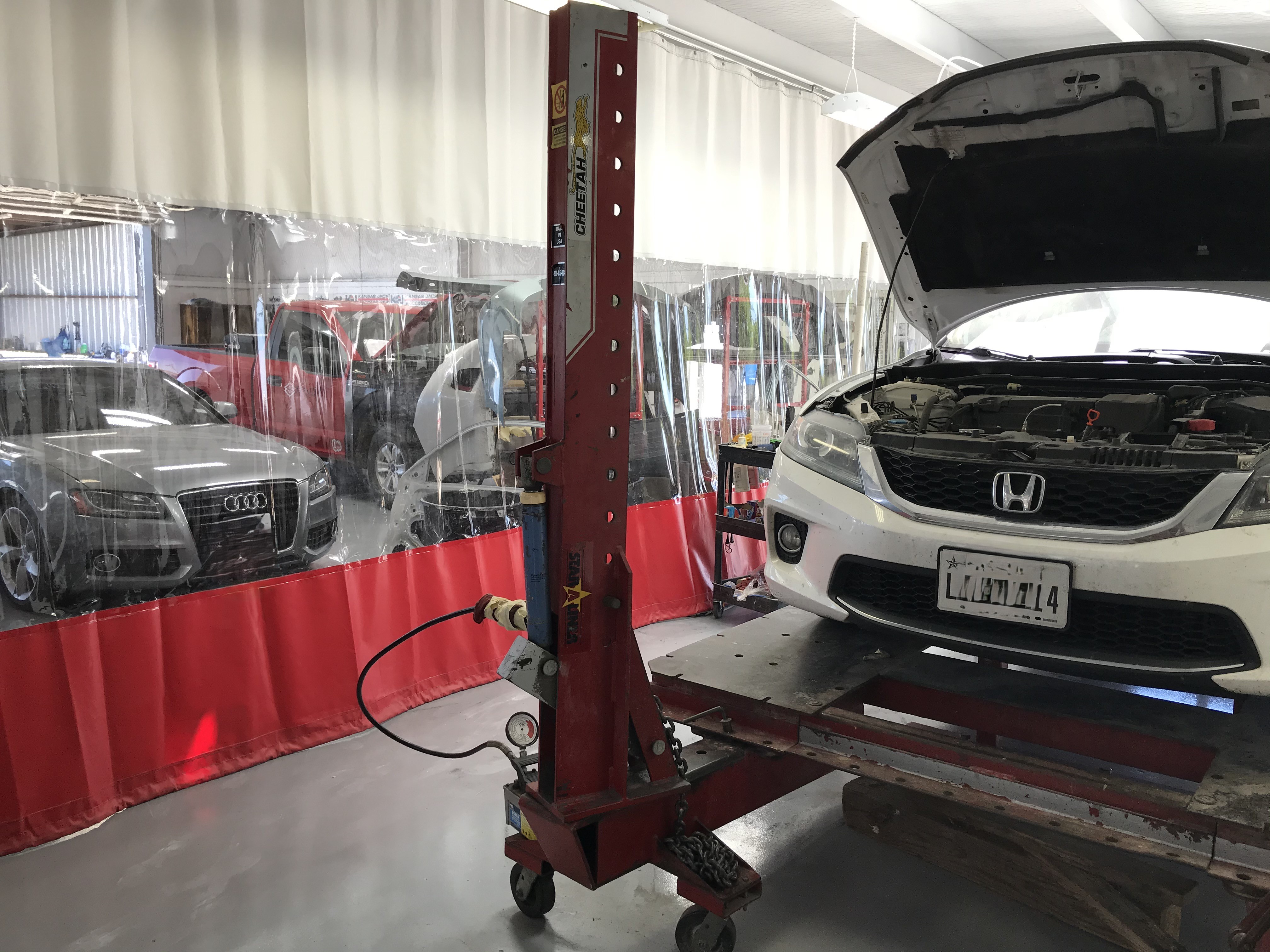 Jerry's Paint & Body Shop gallery 3