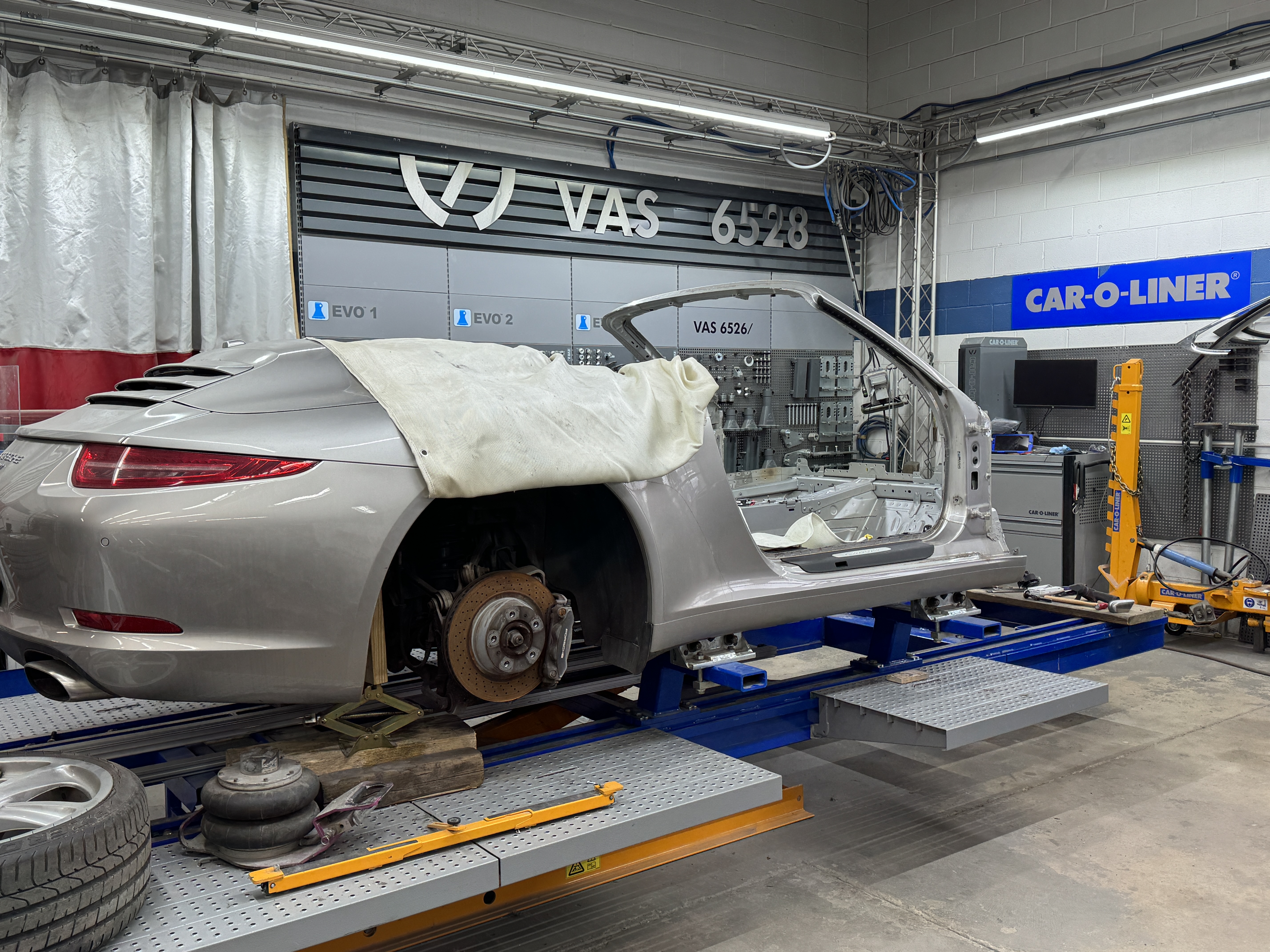 O'Hare Auto Body Bensenville gallery 3