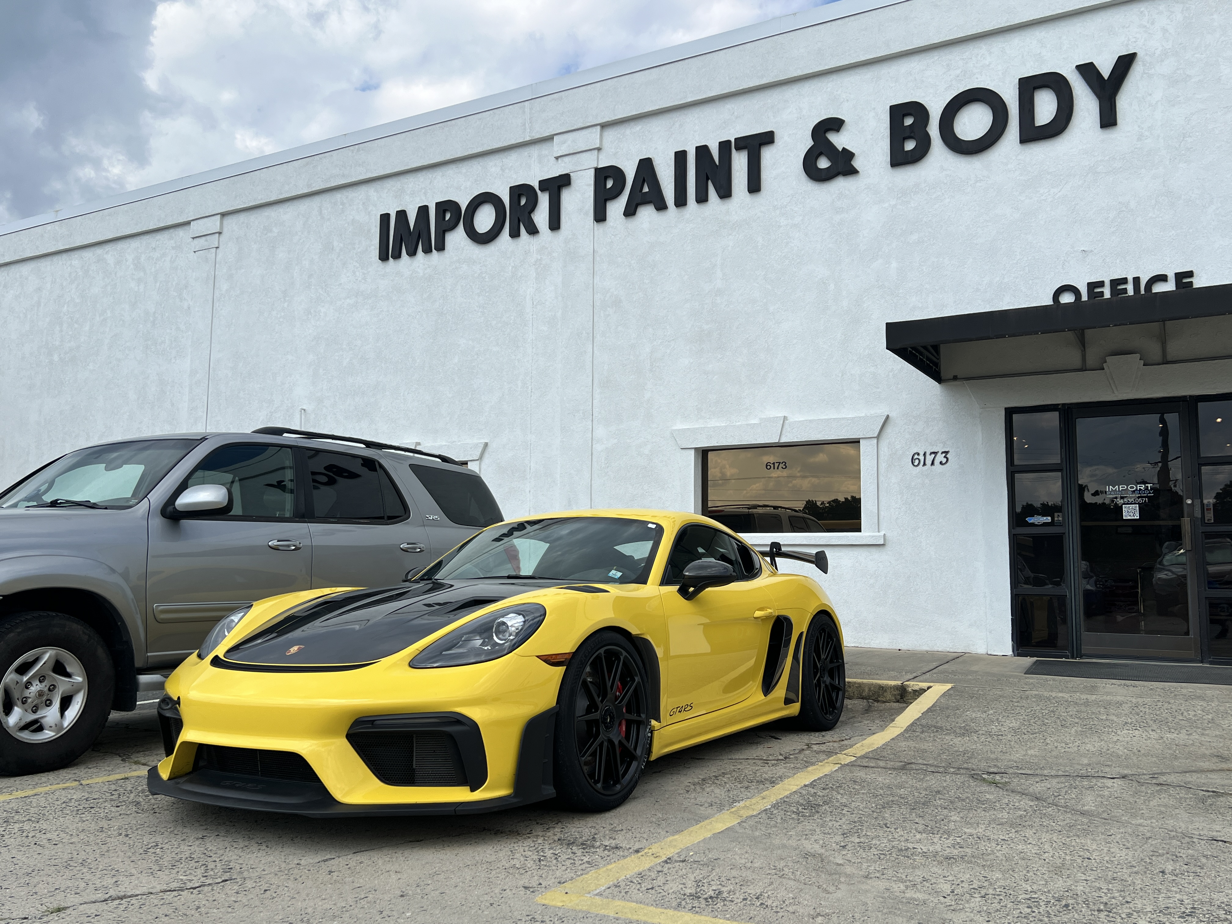 Import Paint & Body gallery 6