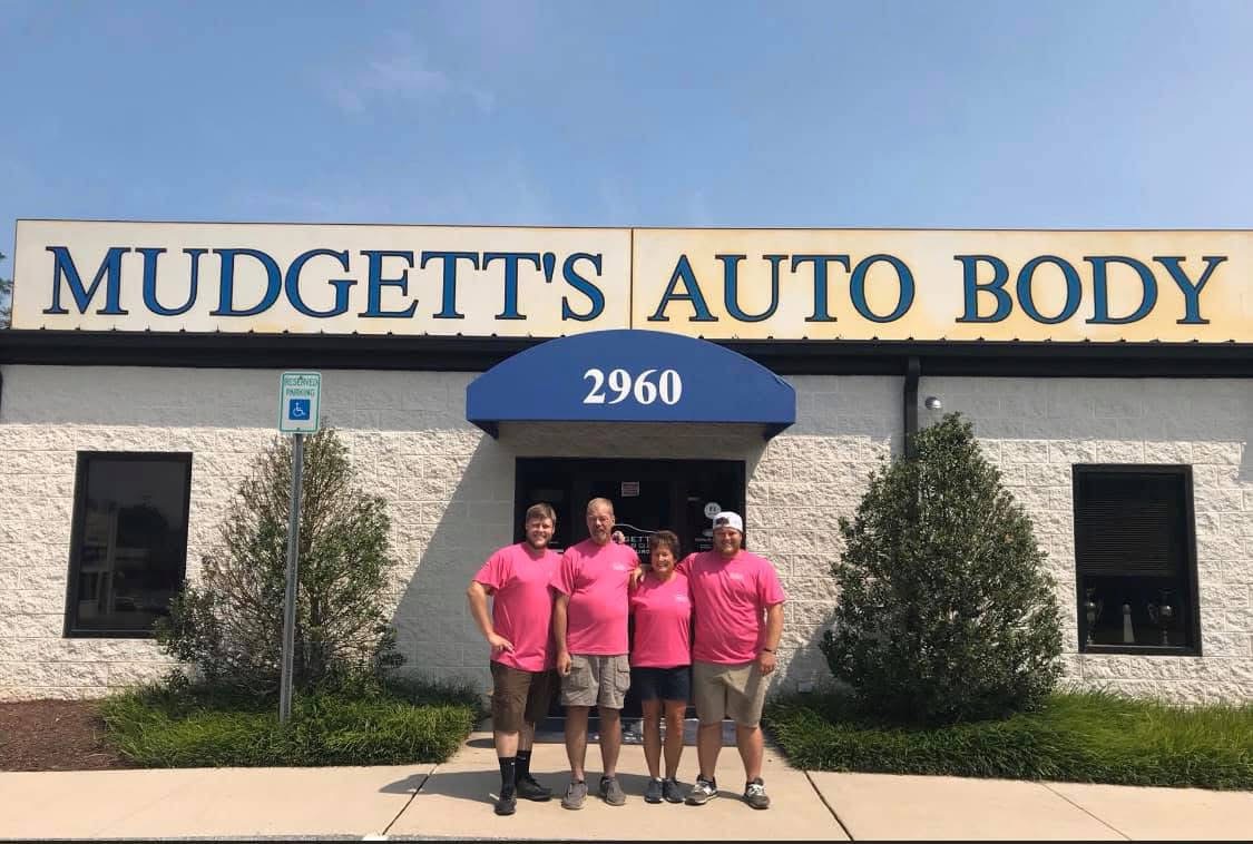 Mudgett Auto Body gallery 6