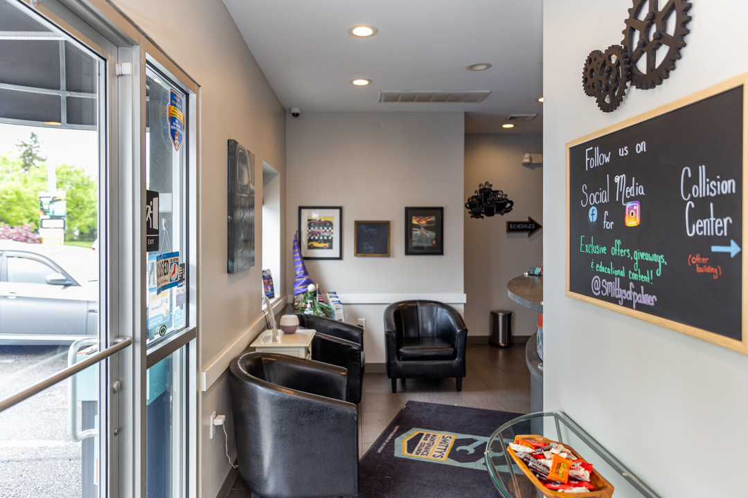 Smitty's Collision Repair gallery 2