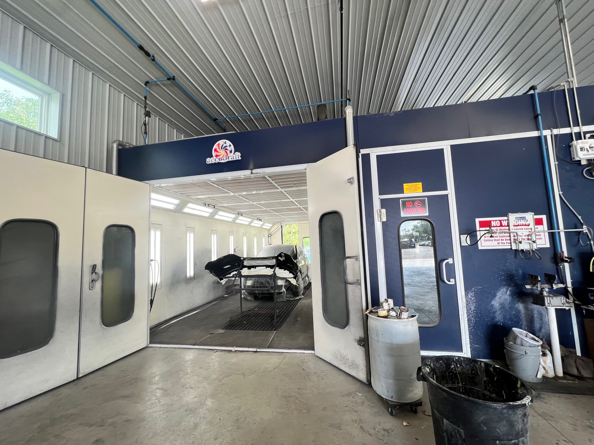 Amwell Auto Body gallery 7
