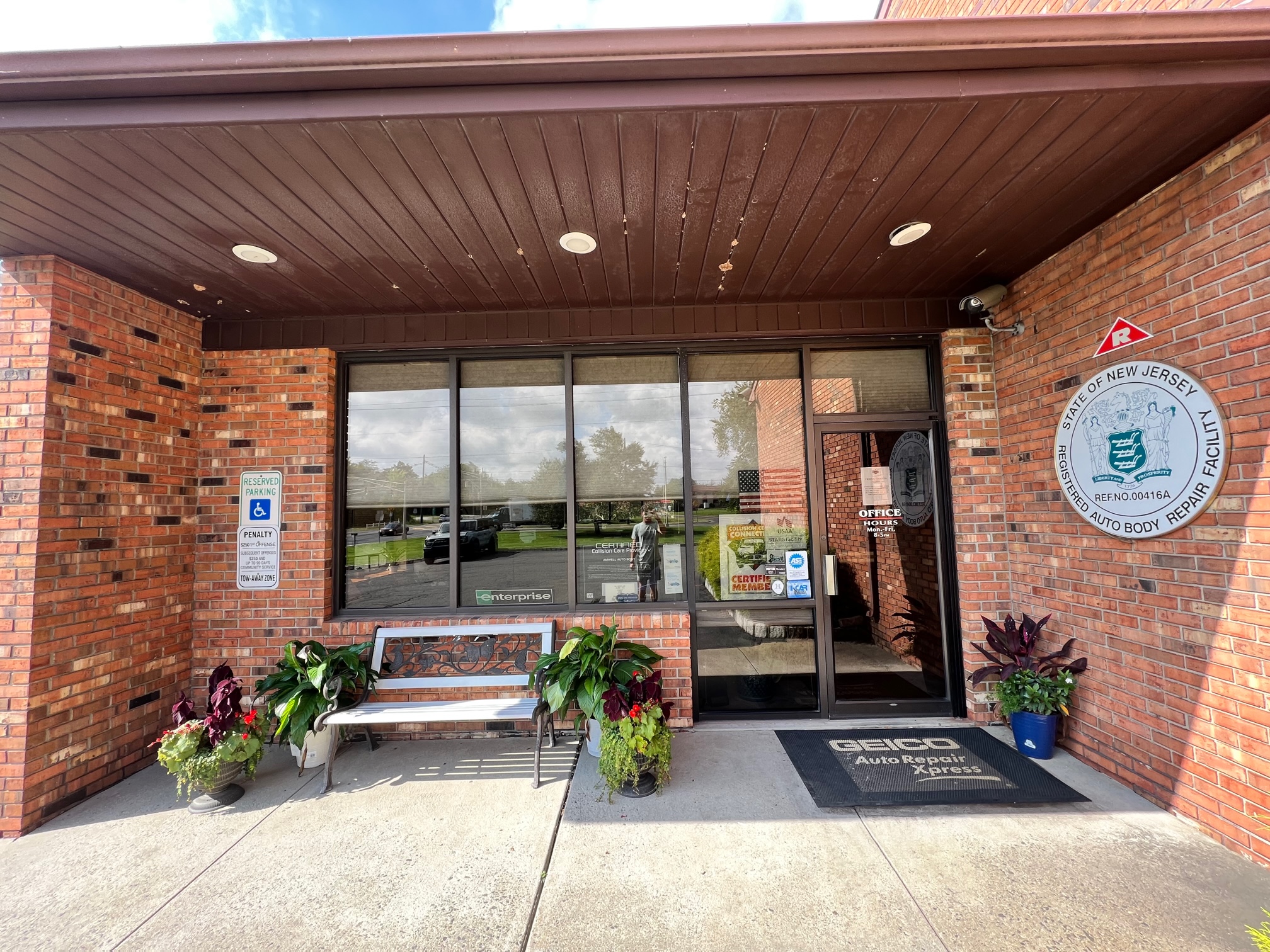 Amwell Auto Body gallery 5
