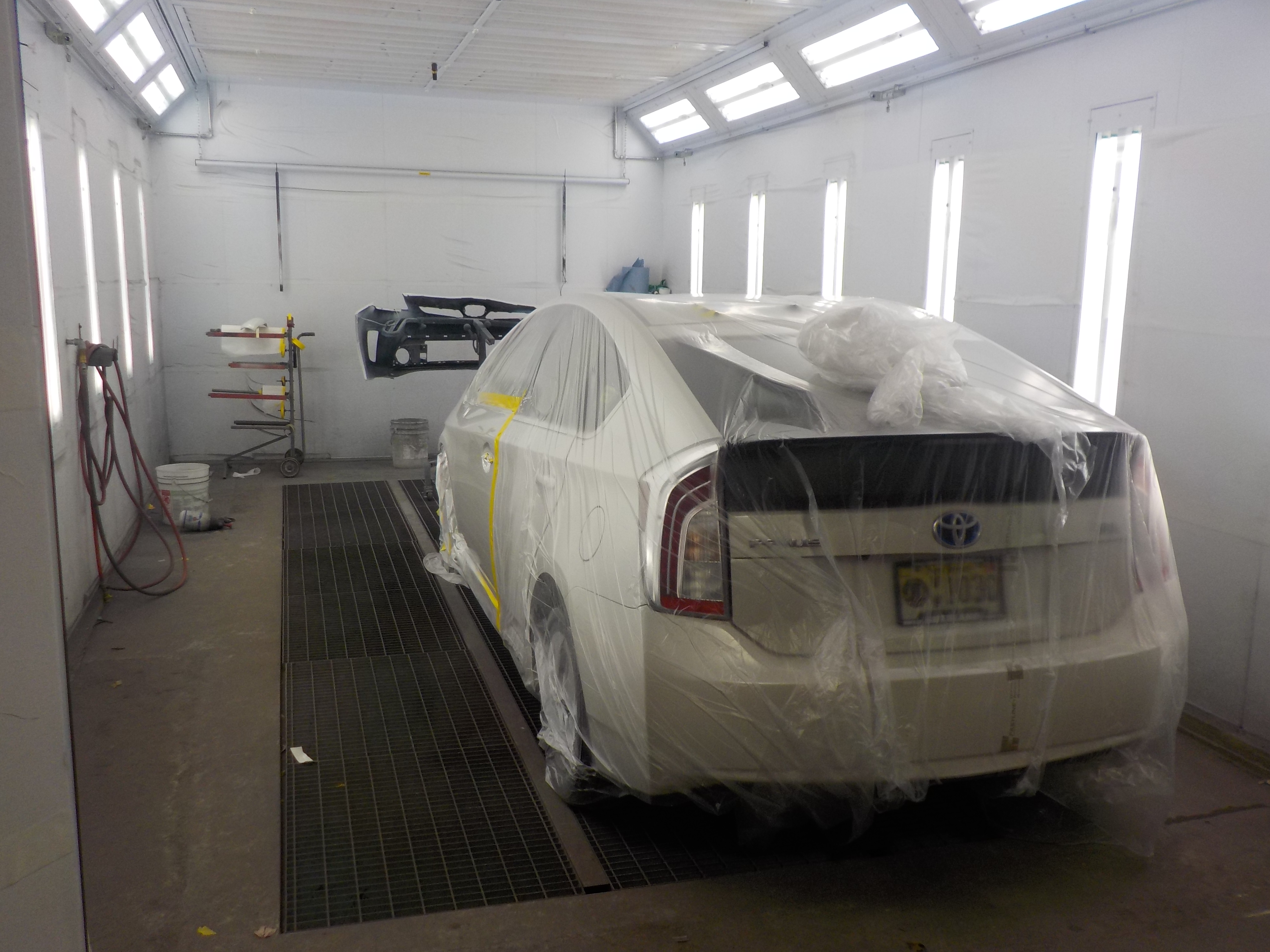 Modern Auto Body of South Orange NJ gallery 5