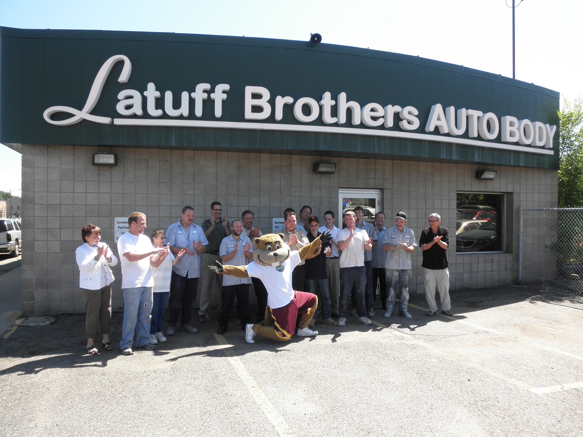 Latuff Brothers Auto Body gallery 1