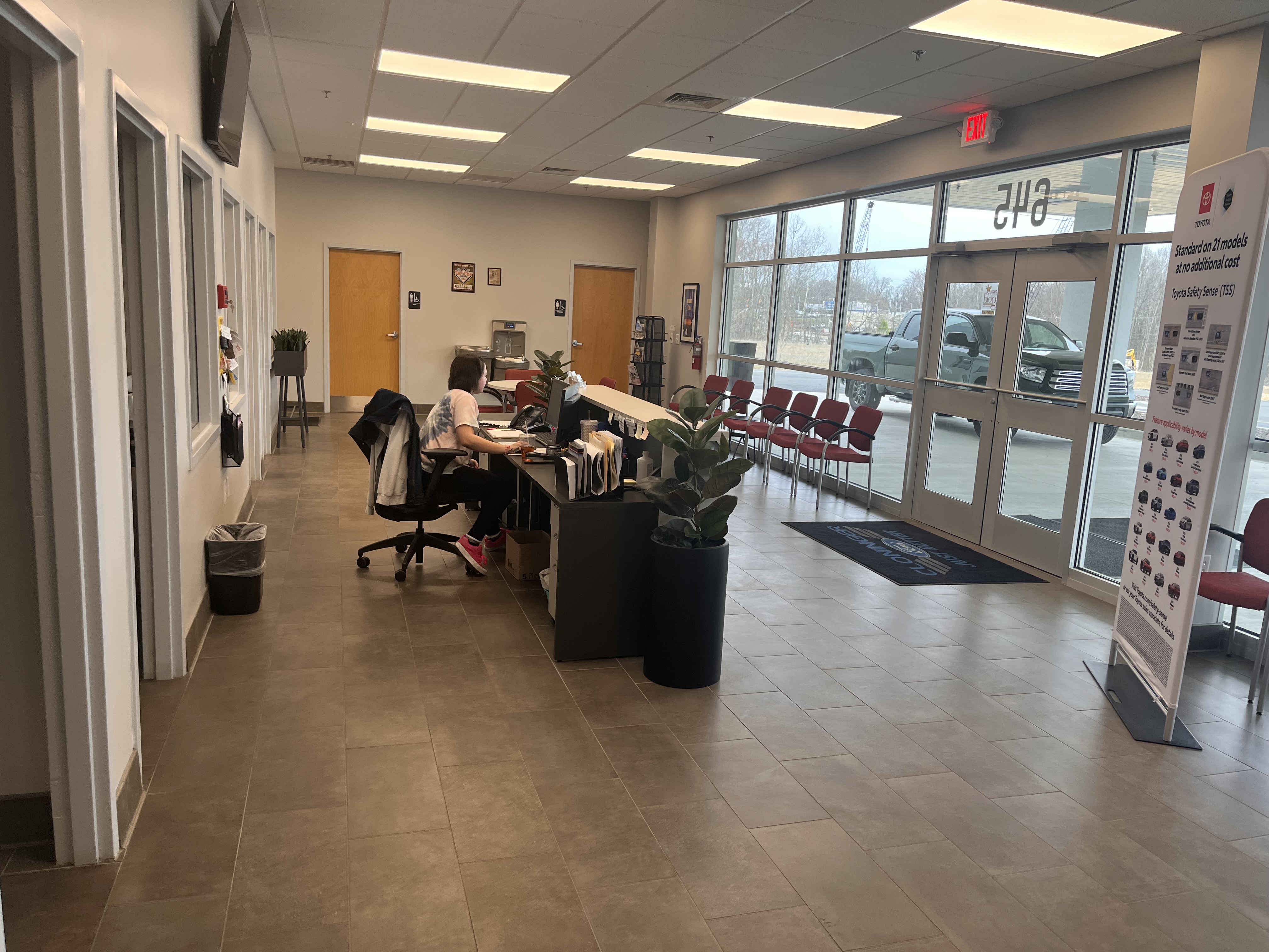 Cloninger Collision Center gallery 2