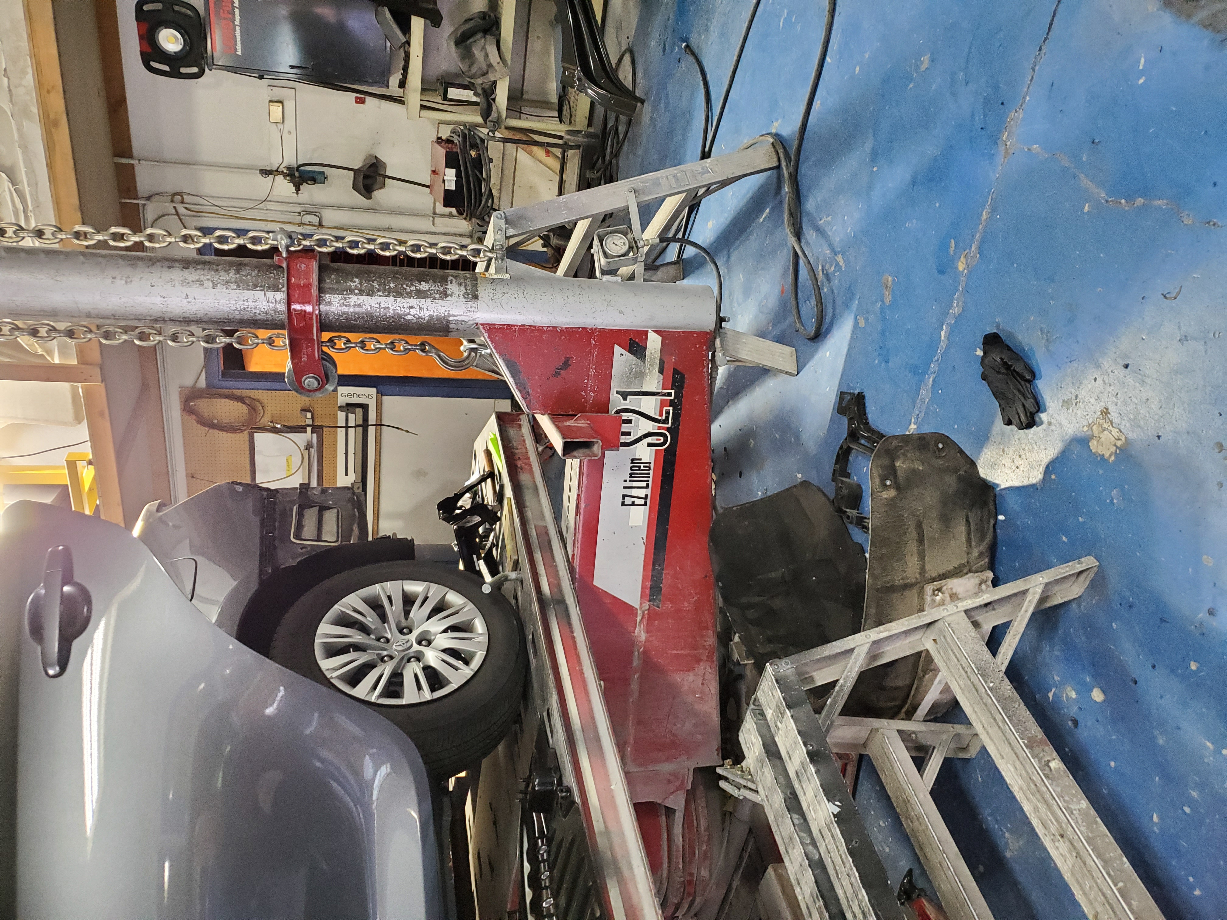 Womack Auto Body gallery 6