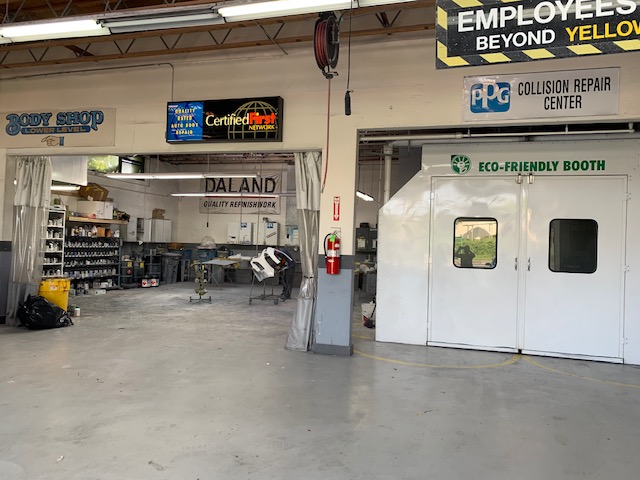 Daland Body Shop, Inc. gallery 6