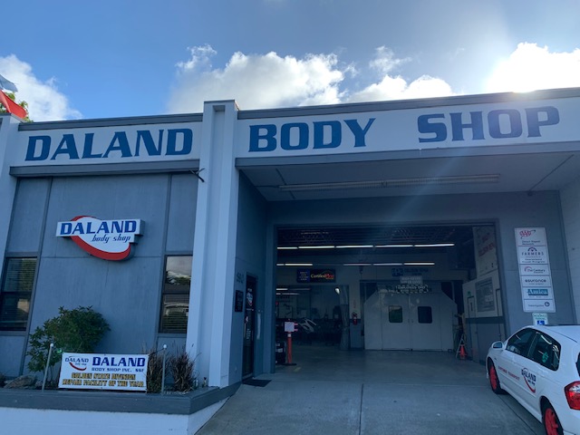 Daland Body Shop, Inc. gallery 1