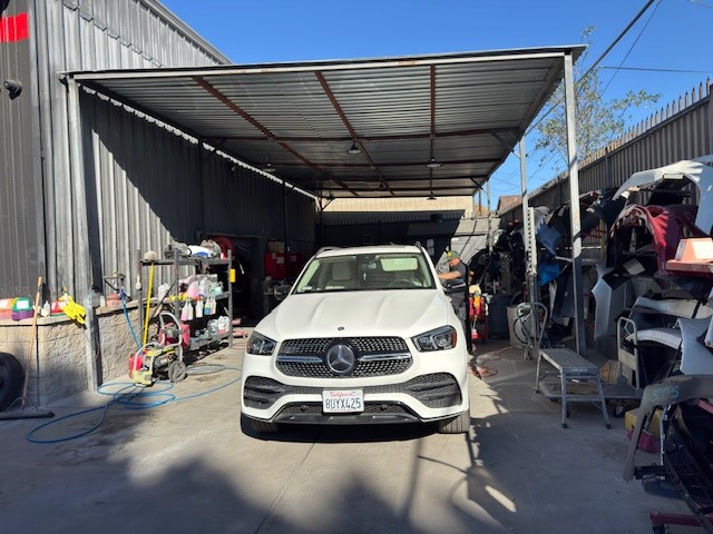 LA Collision Centers gallery 4