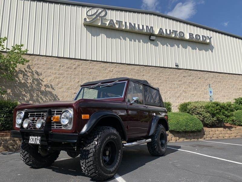 Platinum Auto Body gallery 1