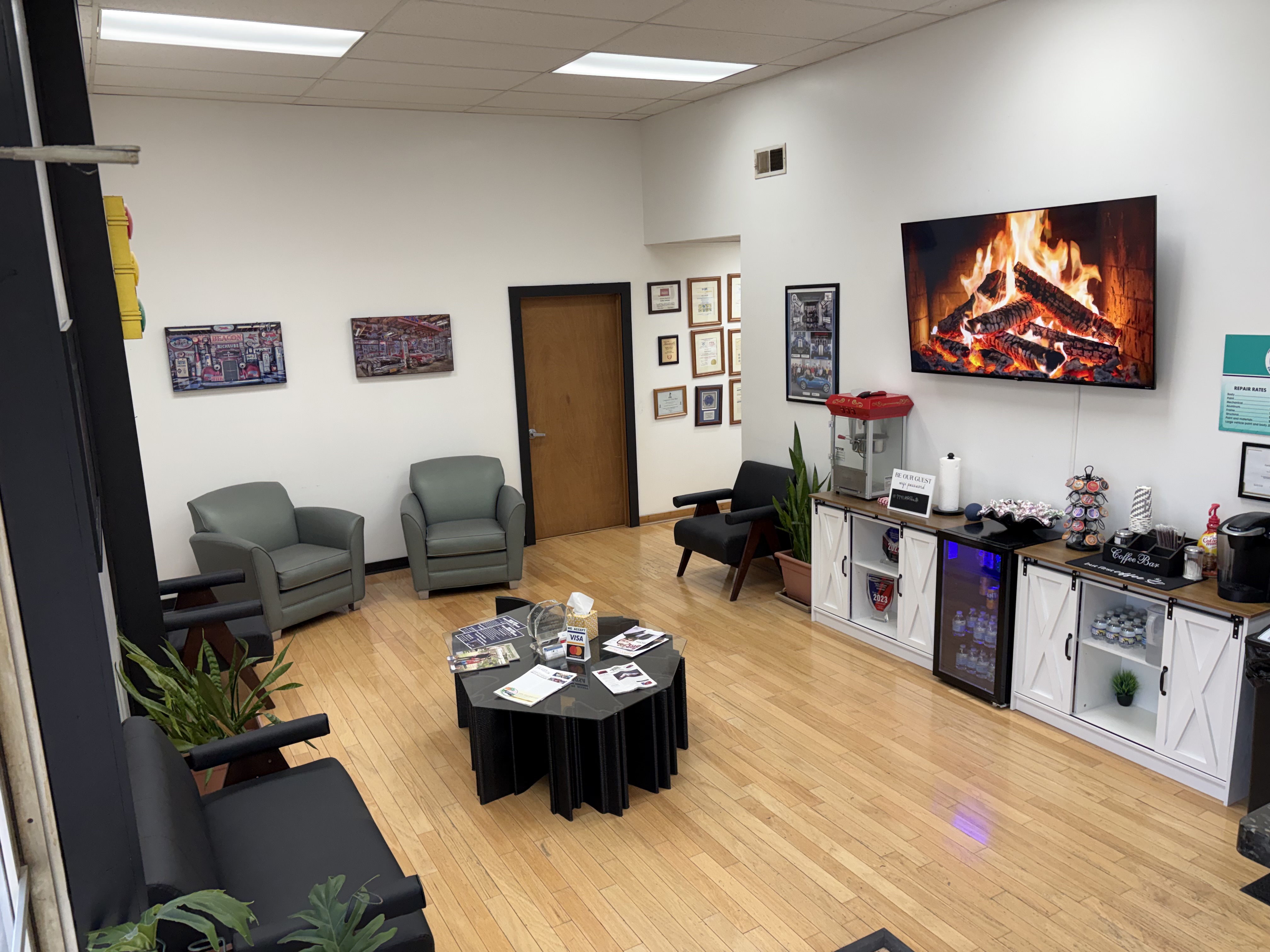 Malibu Collision Repair Center gallery 2
